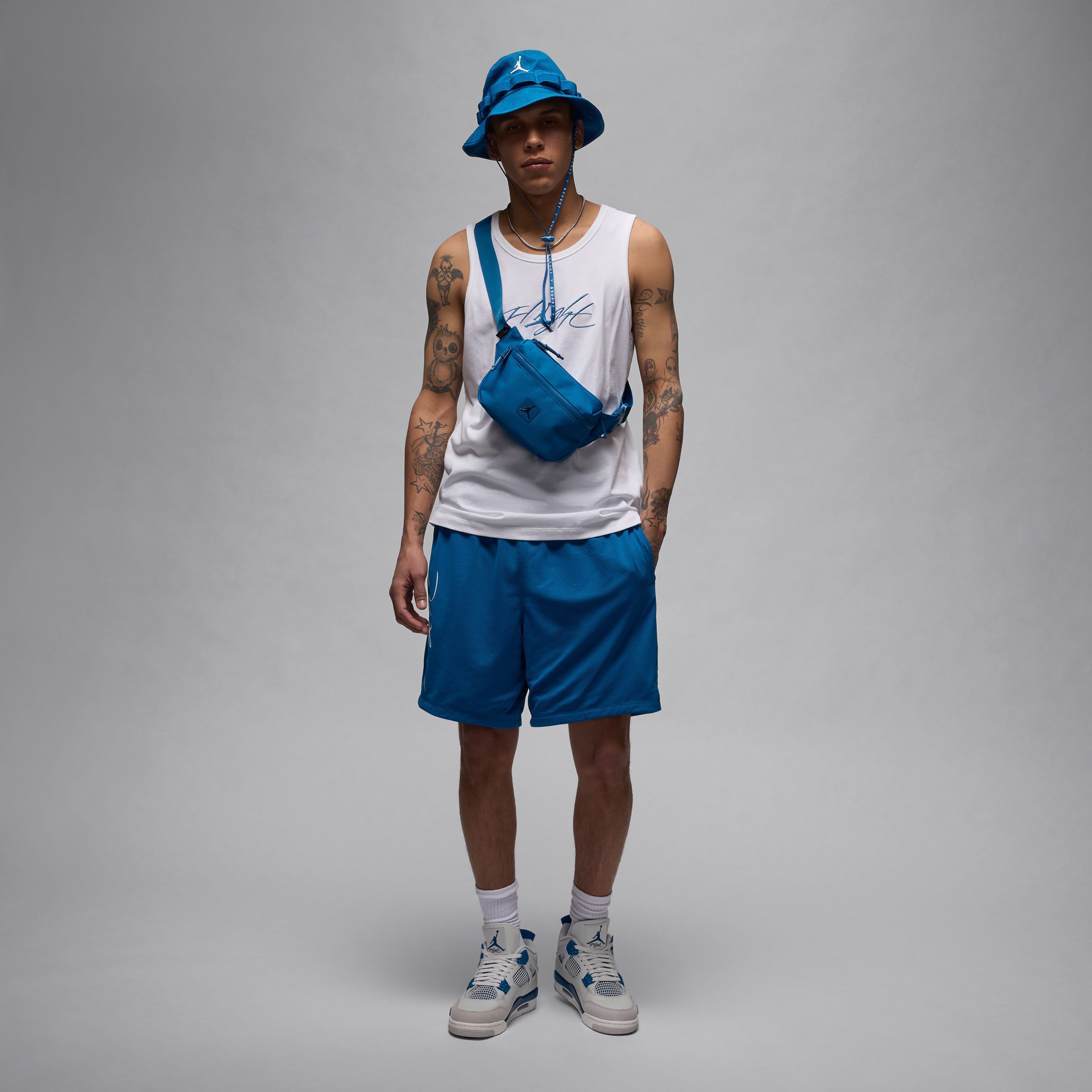 Jordan Essentials Erkek Mavi Şort