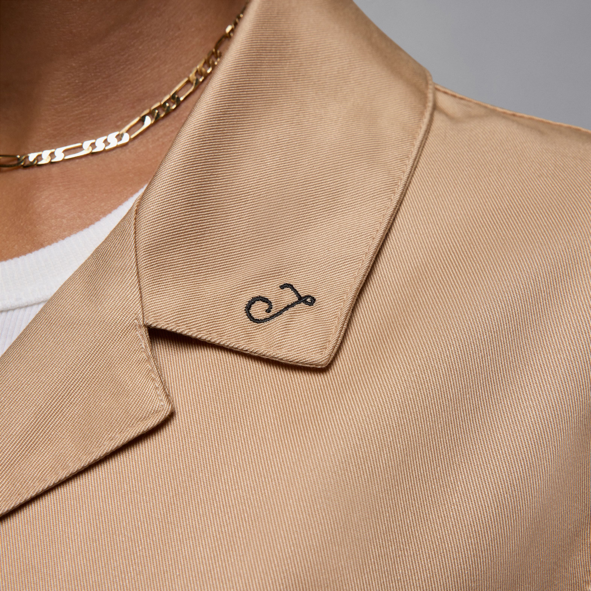 Jordan Classic Kadın Kahverengi T-Shirt