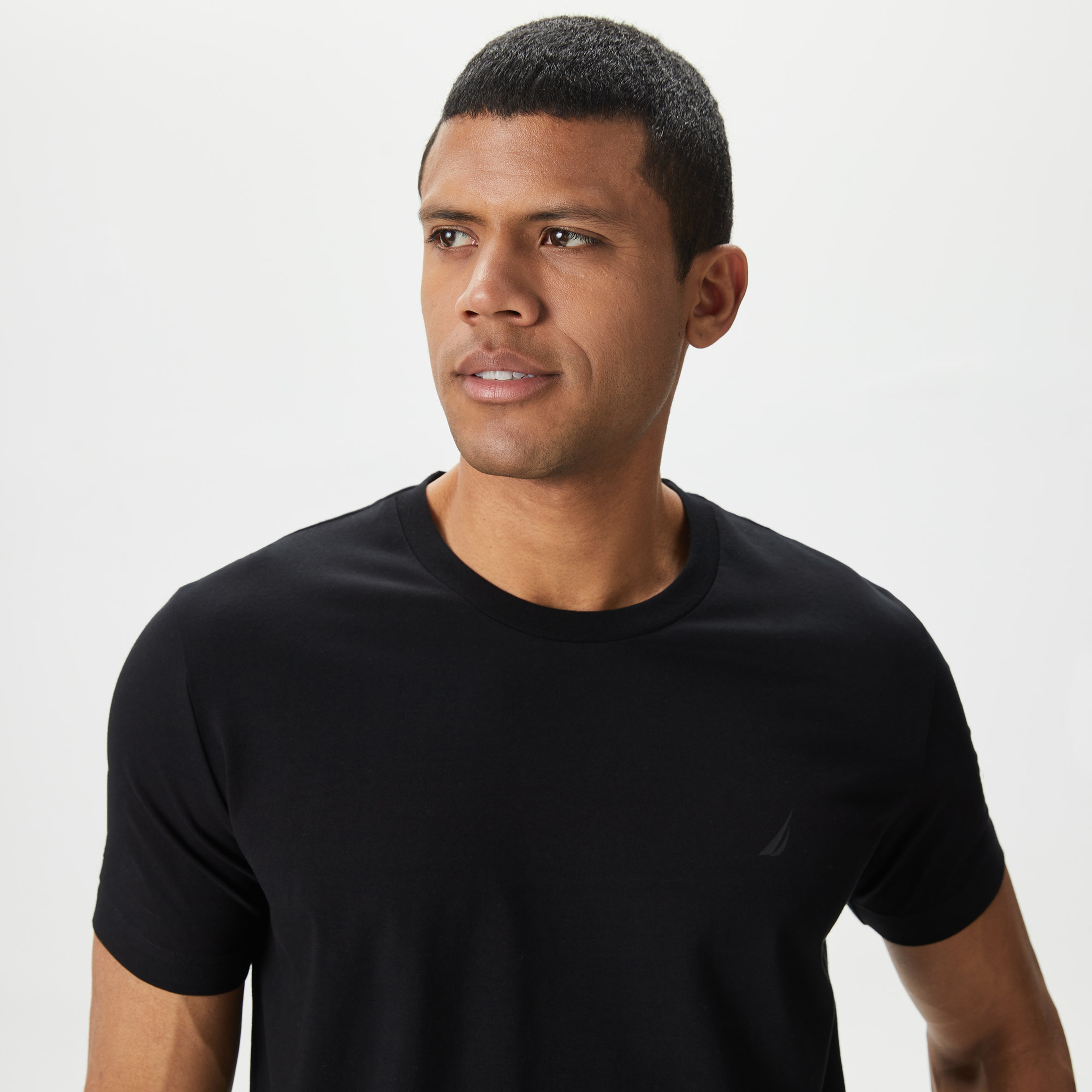 Nautica Erkek Siyah Standart Fit T-Shirt