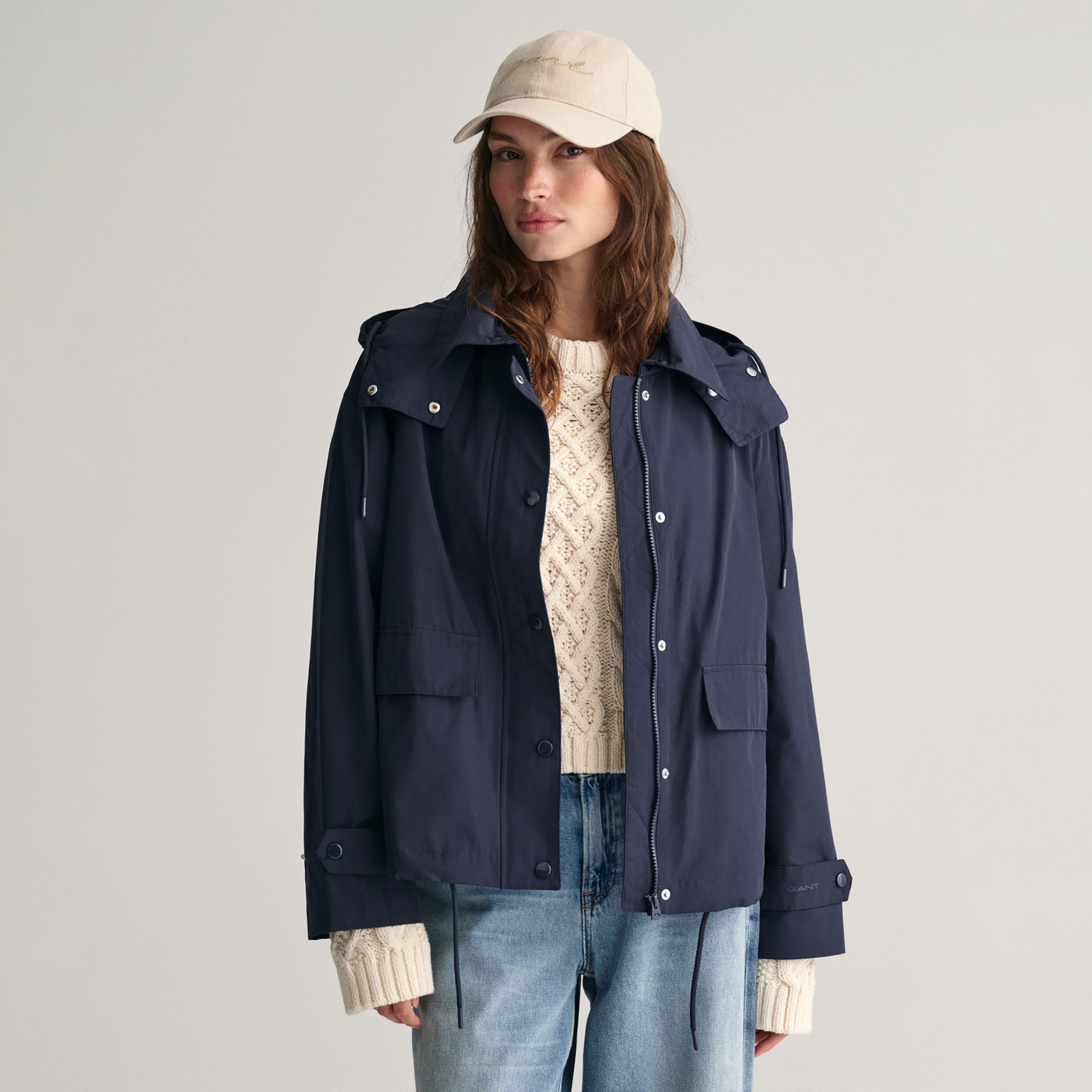 GANT Kadın Lacivert Regular Fit Kapüşonlu Ceket