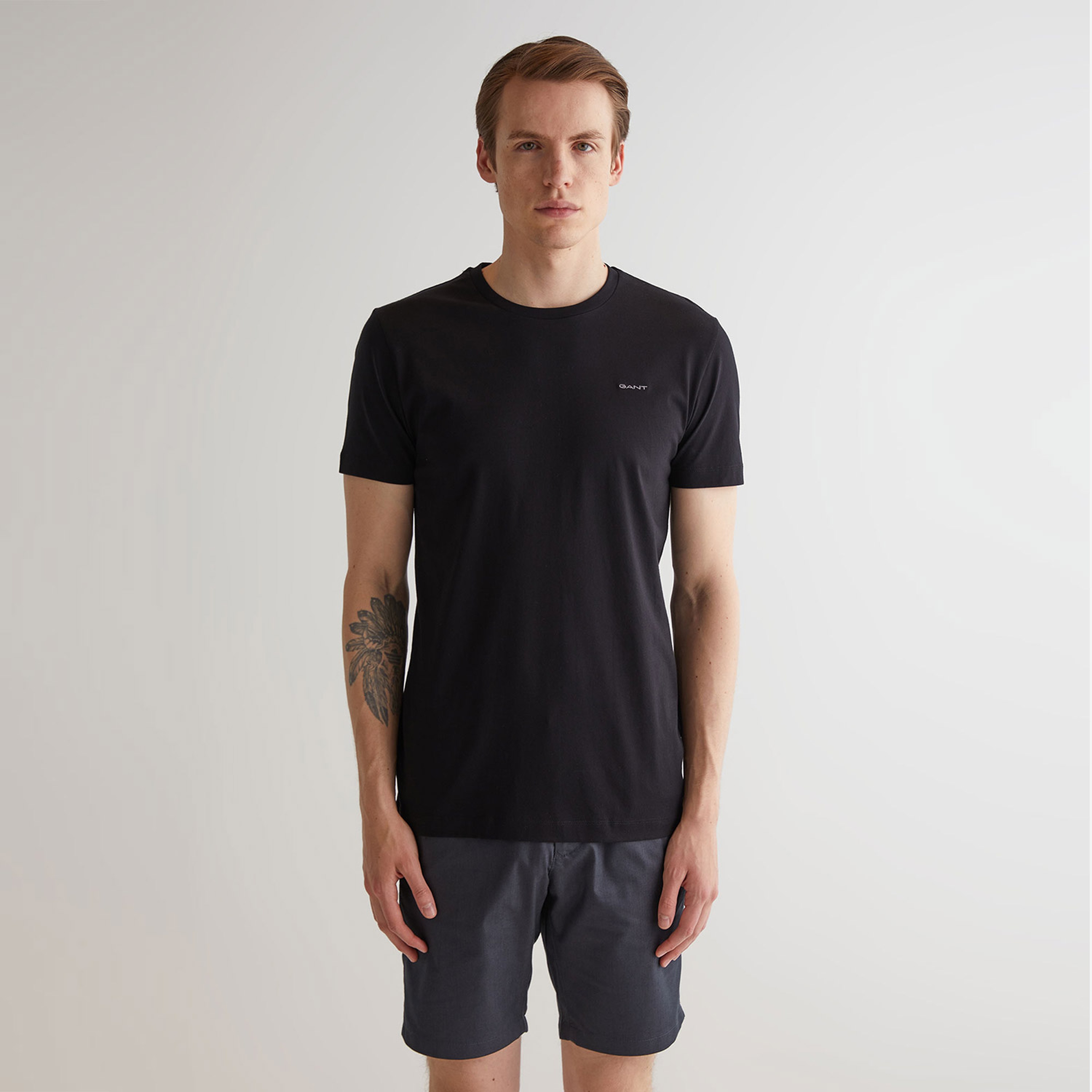 GANT Erkek Siyah Slim Fit Bisiklet Yaka T-shirt