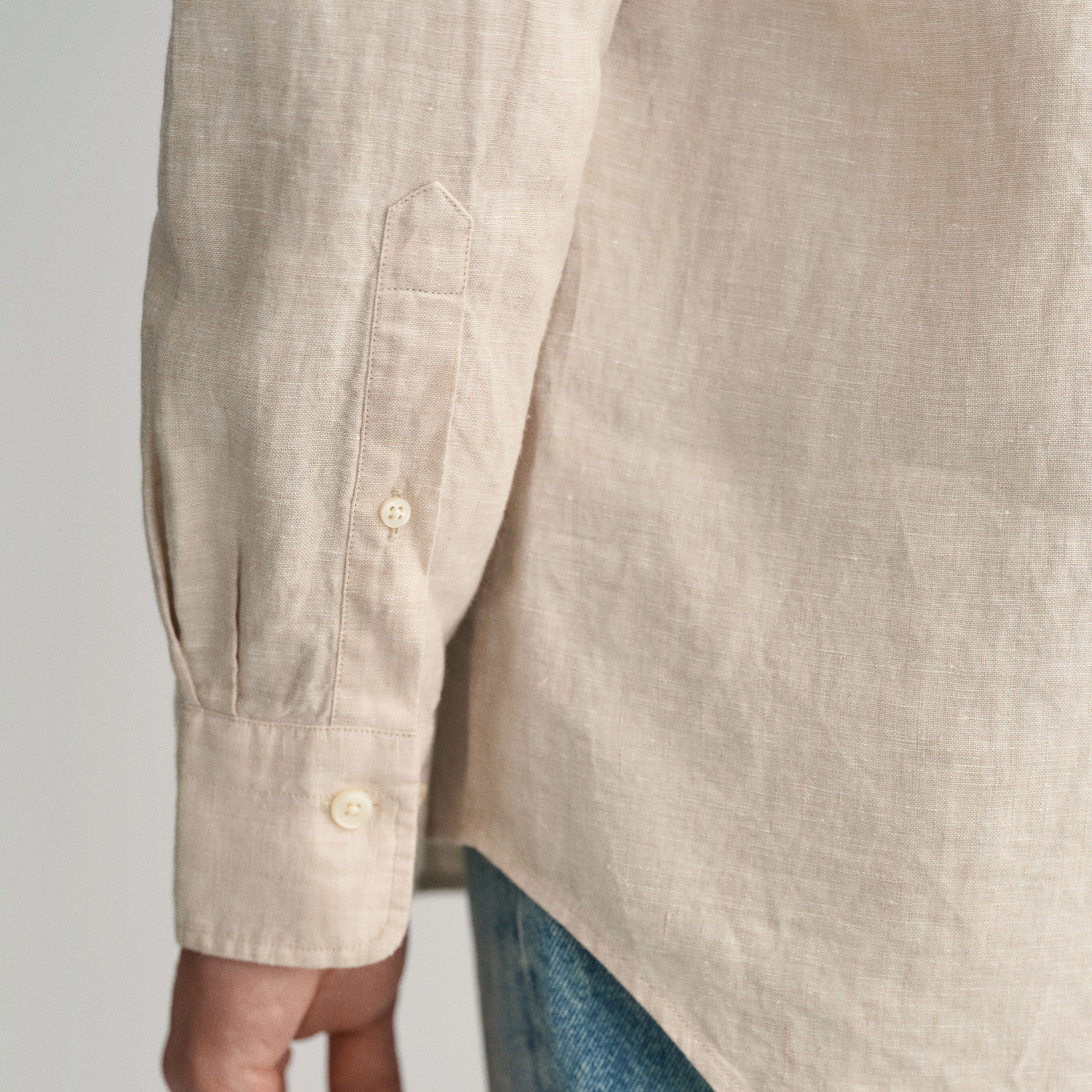 GANT Erkek Bej Regular Fit Düğmeli Yaka Keten Gömlek