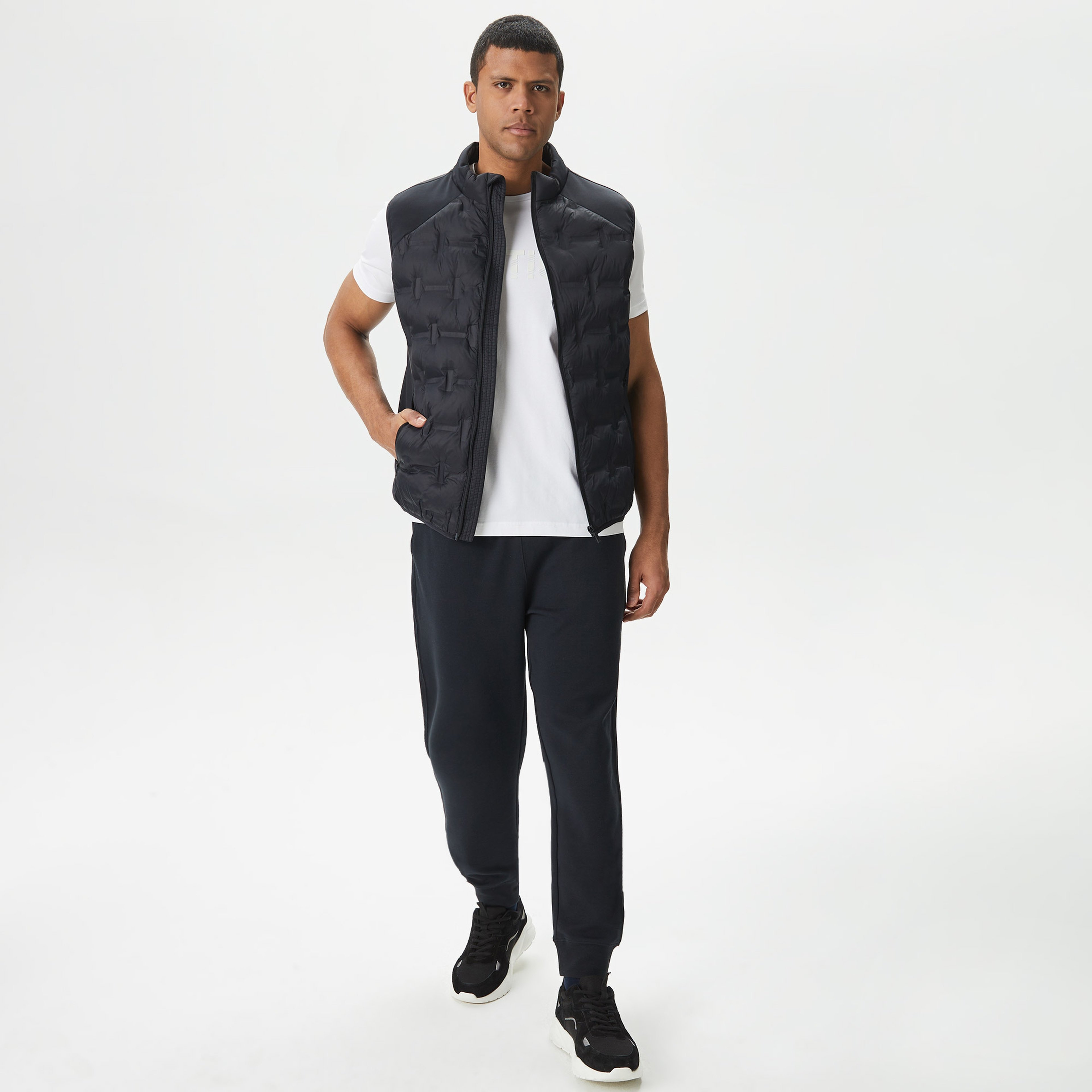 Nautica Erkek Siyah Yelek