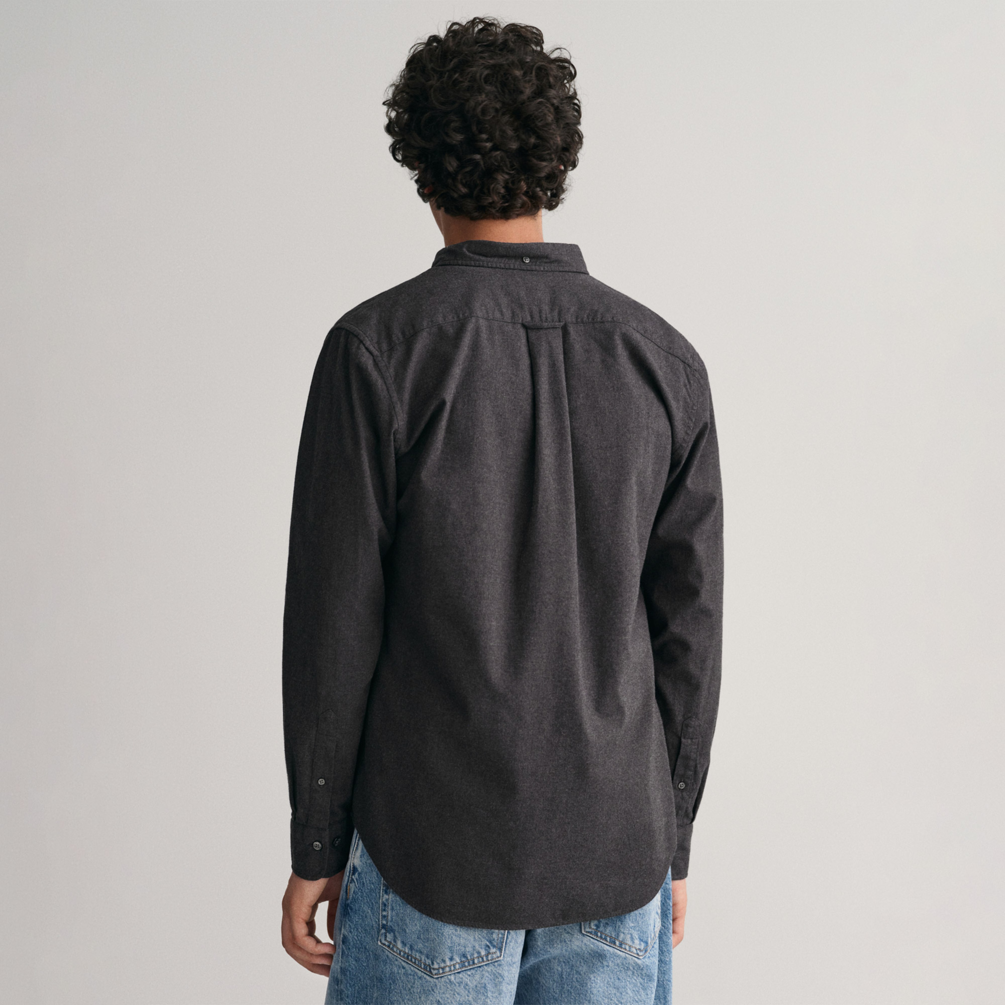 GANT Erkek Gri Regular Fit Düğmeli Yaka Gömlek