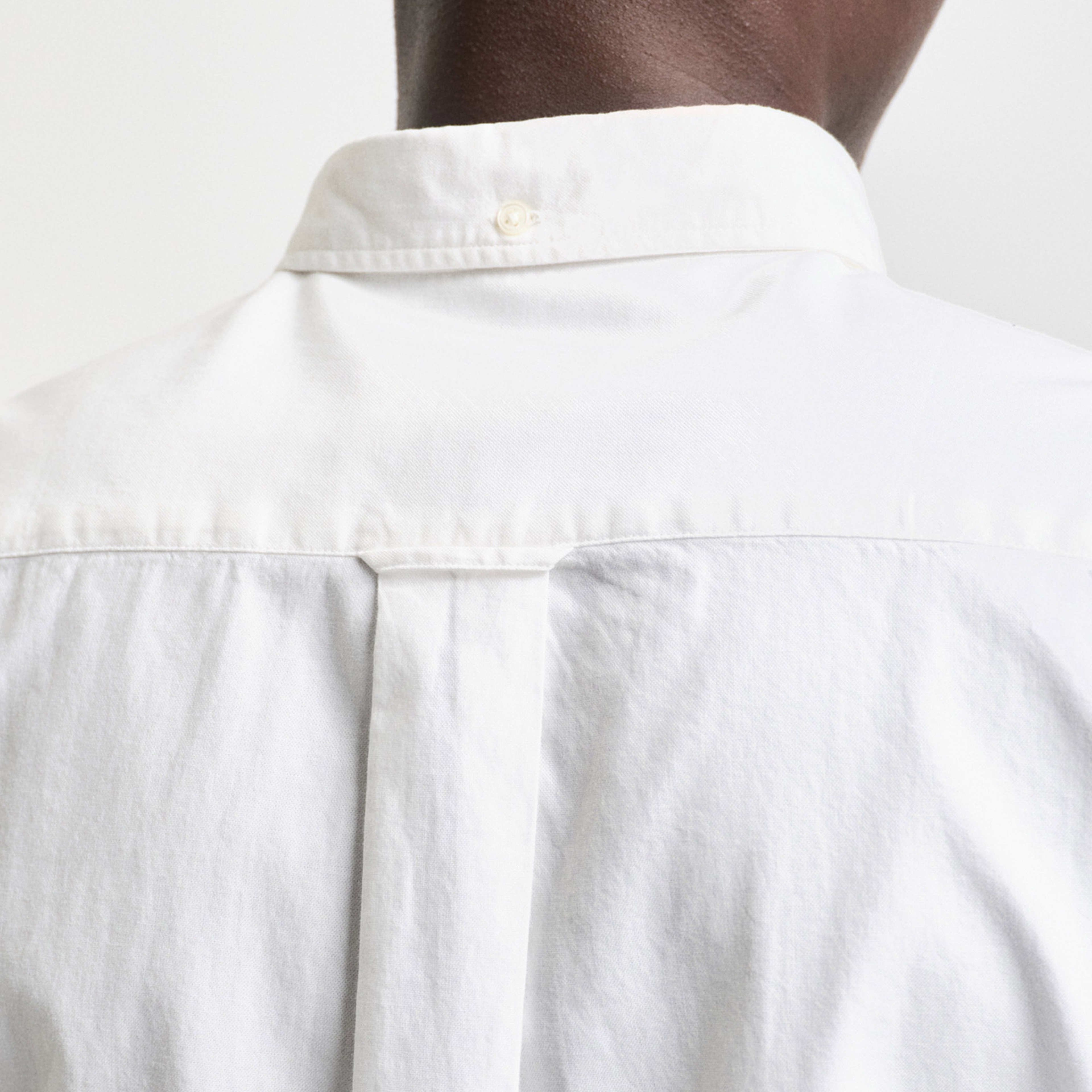 GANT Erkek Beyaz Regular Fit Düğmeli Yaka Gömlek