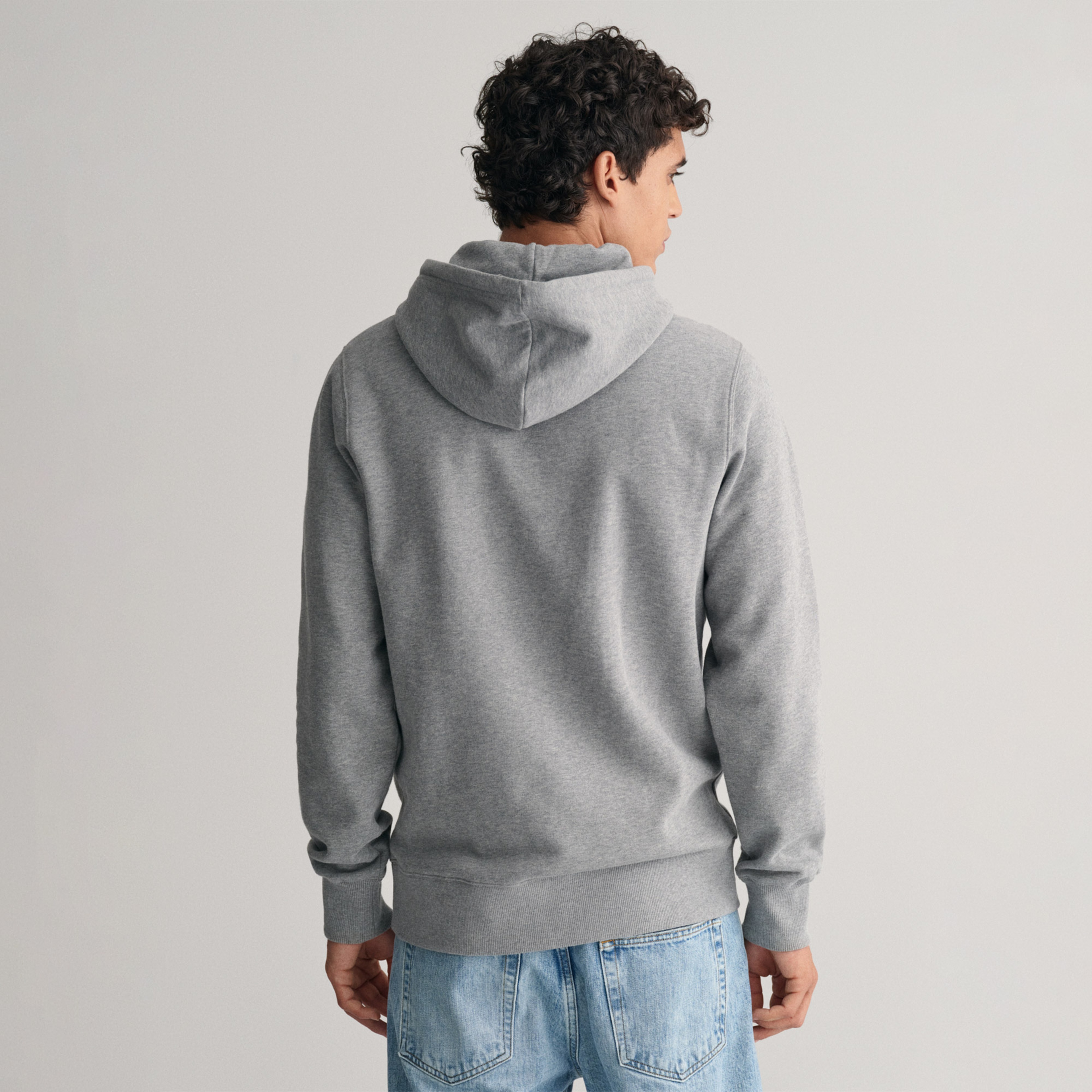 GANT Erkek Gri Regular Fit Kapüşonlu Logolu Sweatshirt
