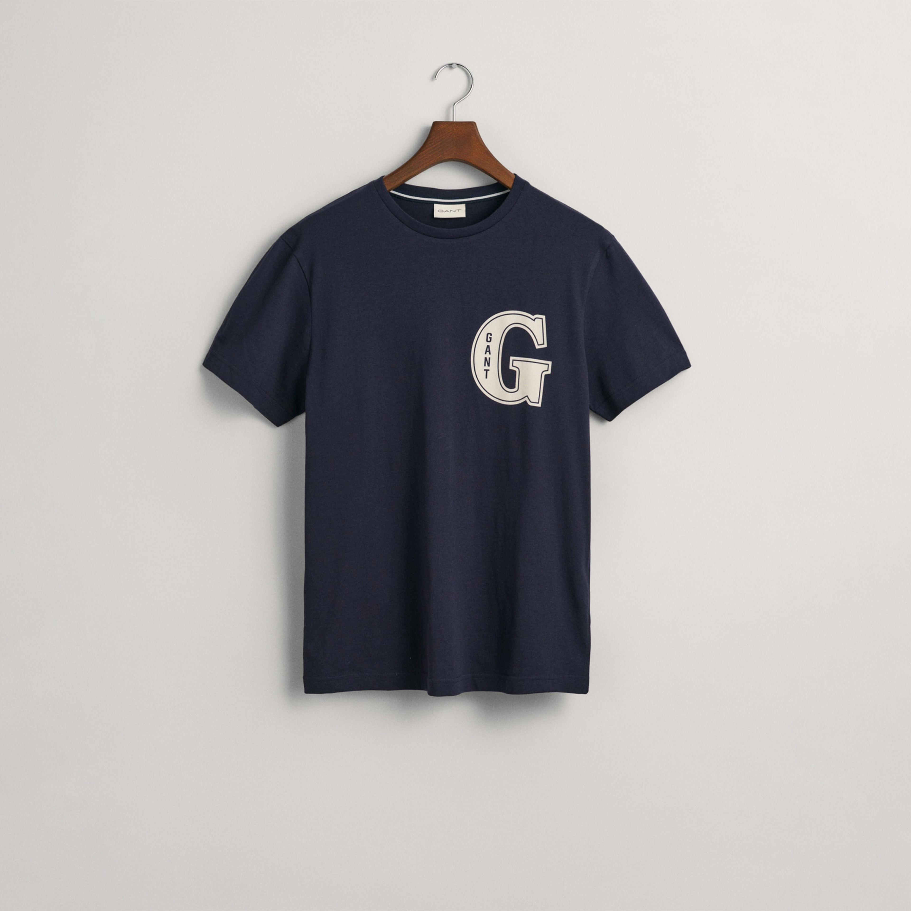 GANT Erkek Lacivert Regular Fit T-Shirt