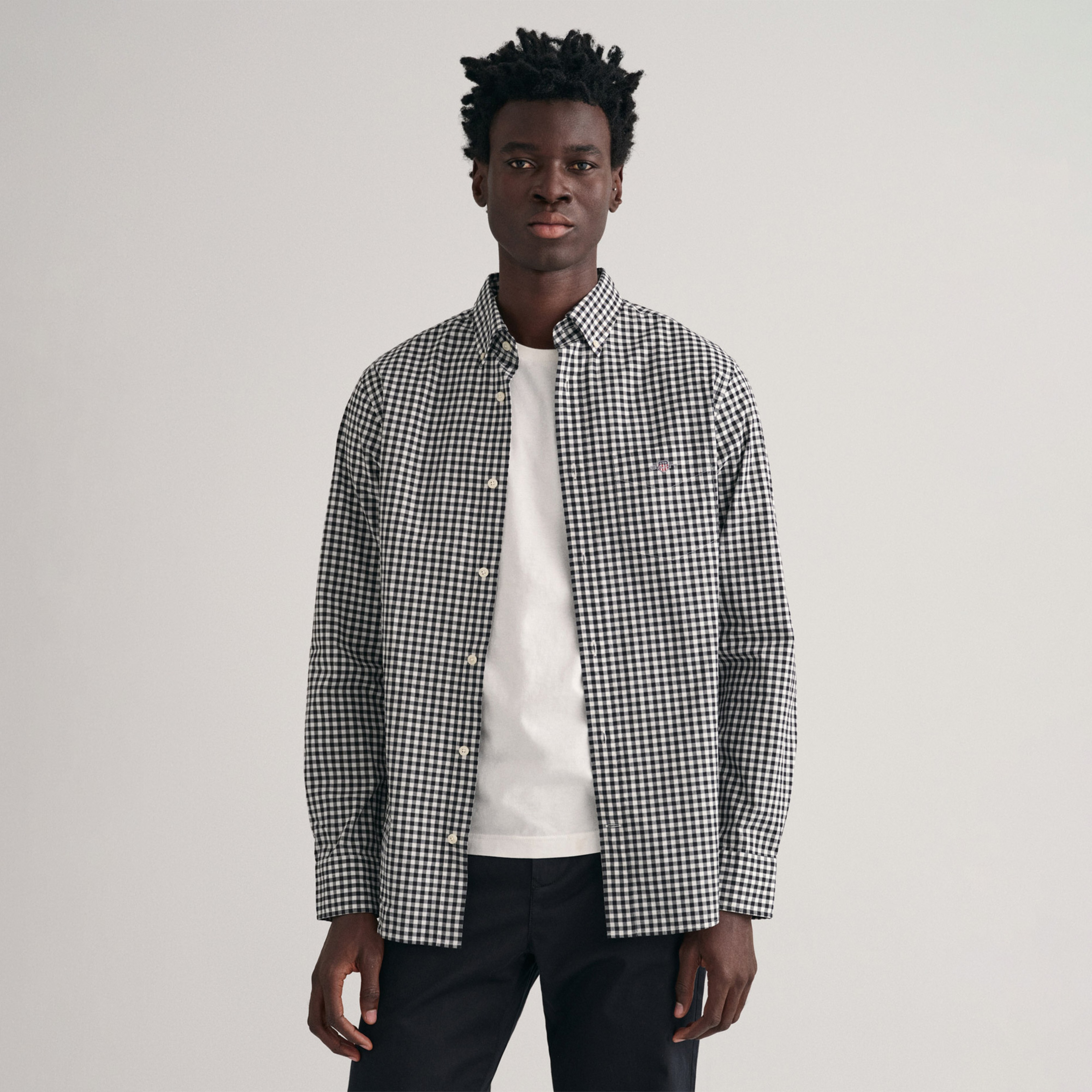 GANT Erkek Siyah Regular Fit Düğmeli Yaka Kareli Gömlek