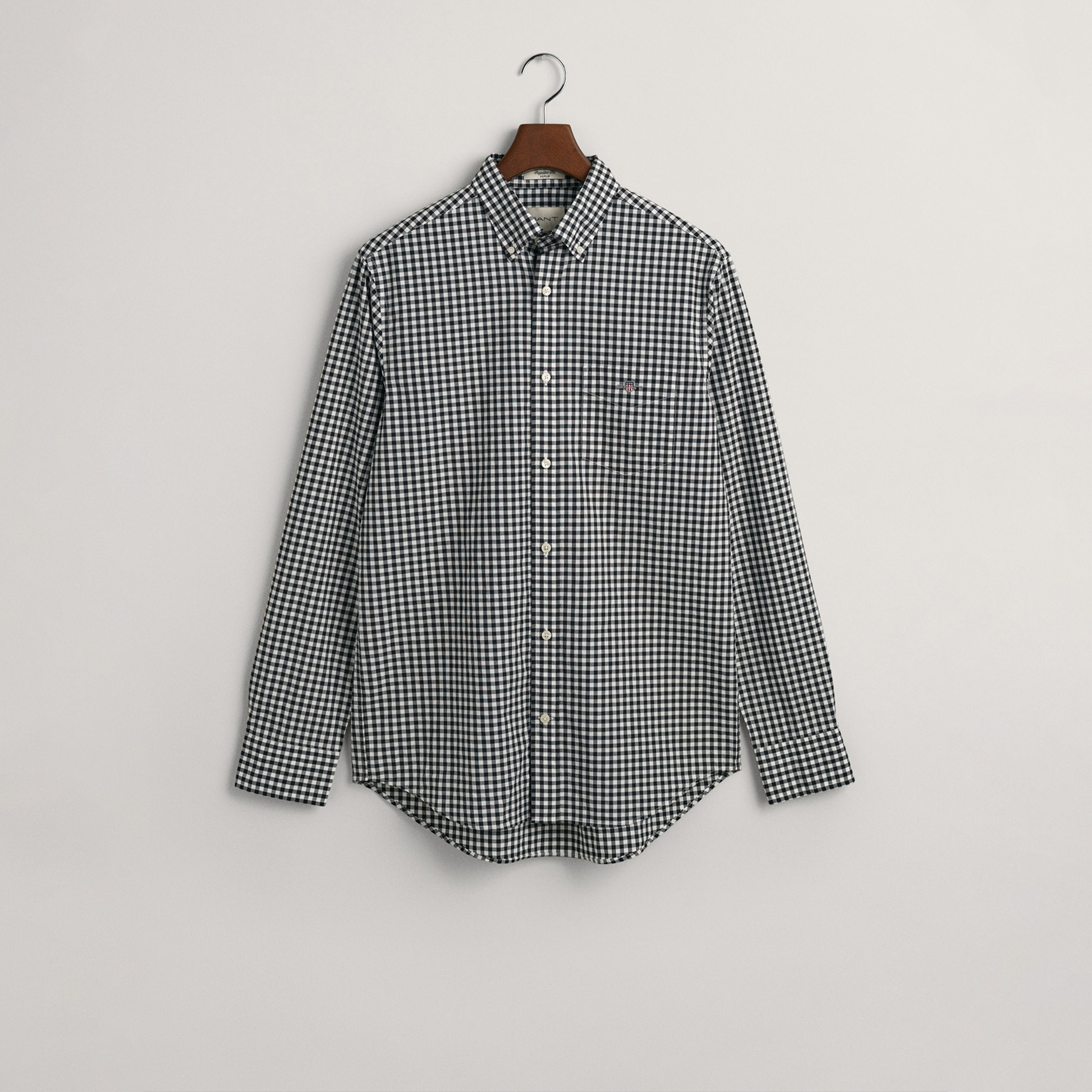 GANT Erkek Siyah Regular Fit Düğmeli Yaka Kareli Gömlek