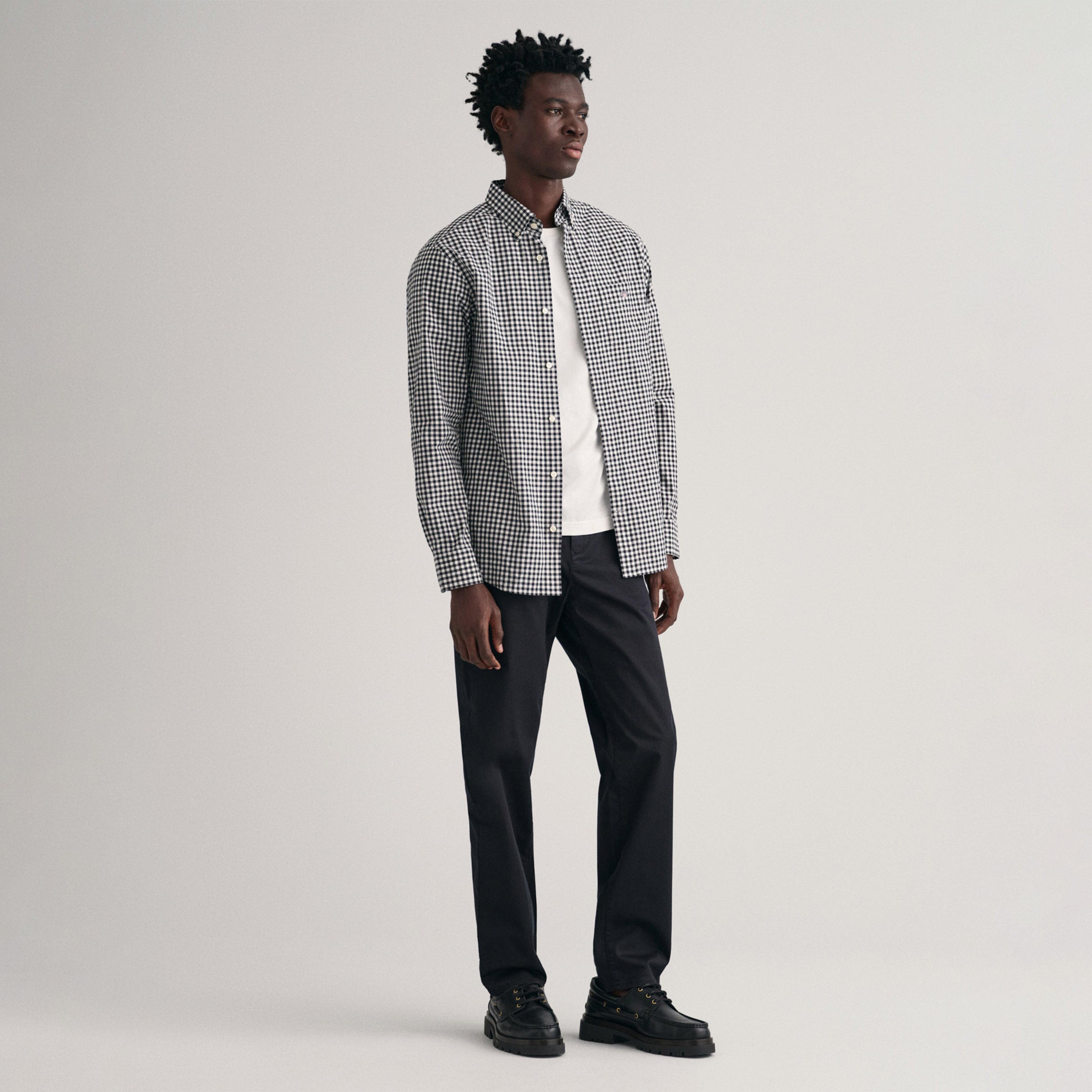 GANT Erkek Siyah Regular Fit Düğmeli Yaka Kareli Gömlek