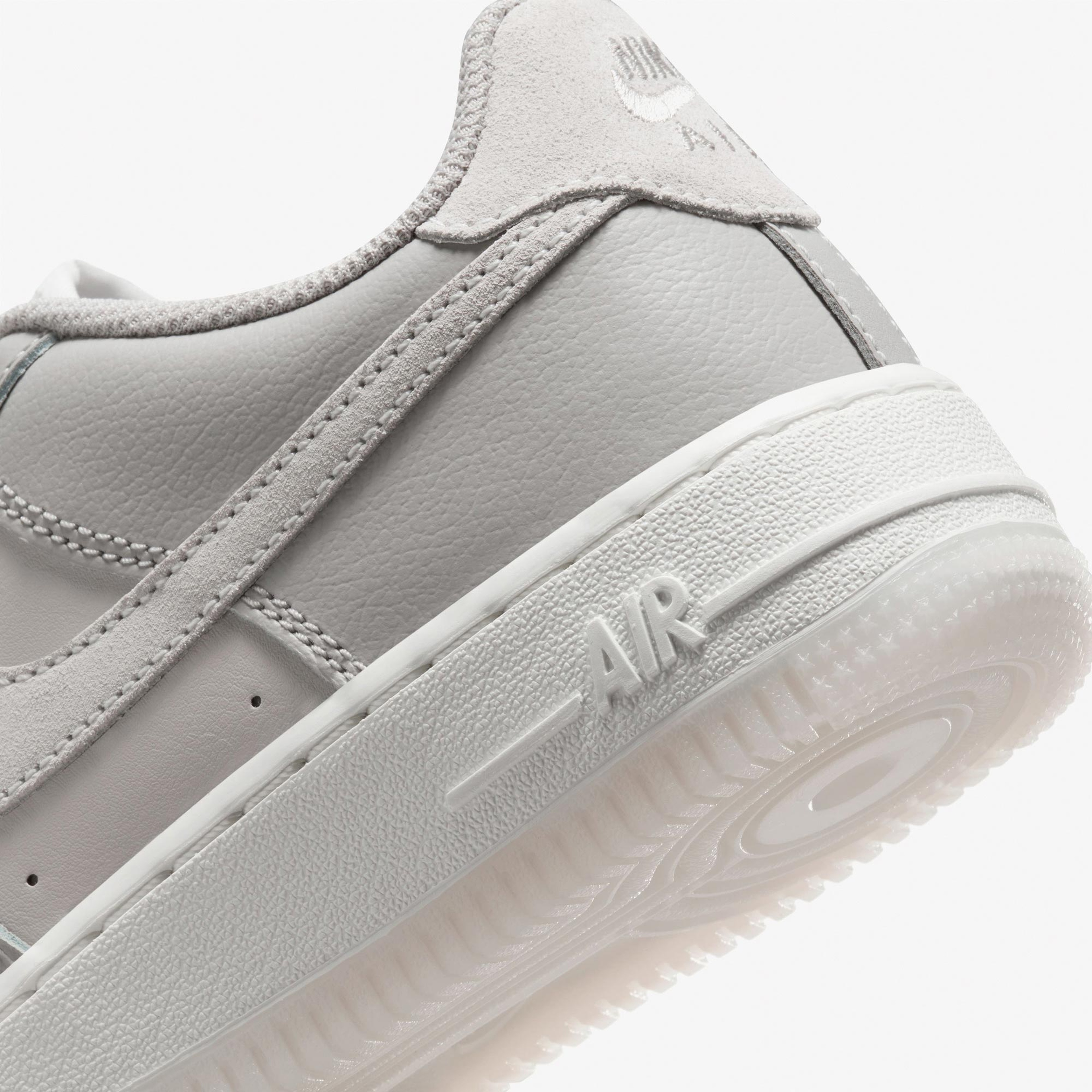 Nike Air Force 1 LV8 5 Çocuk Gri Sneaker