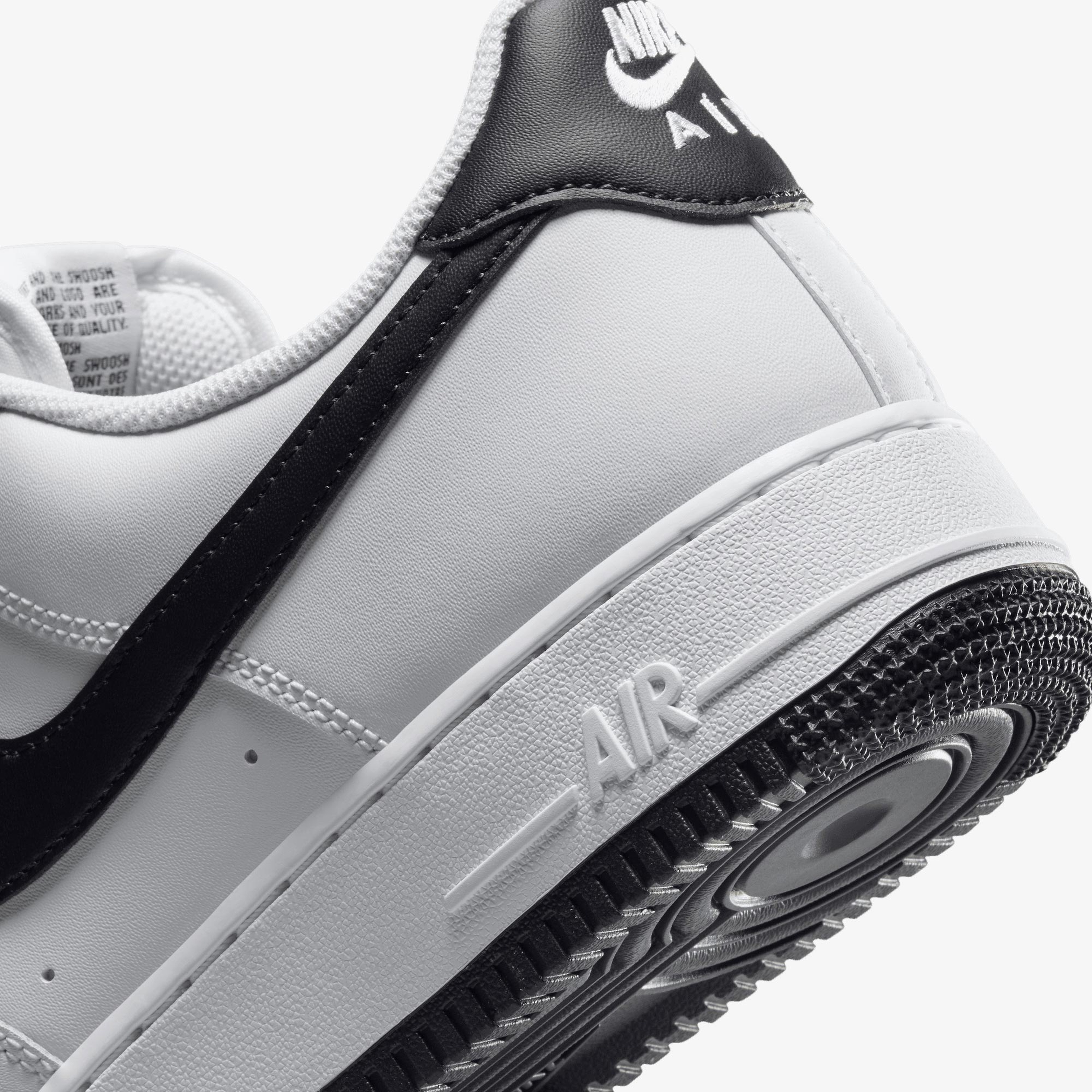 Nike Air Force 1 '07 Erkek Beyaz Sneaker