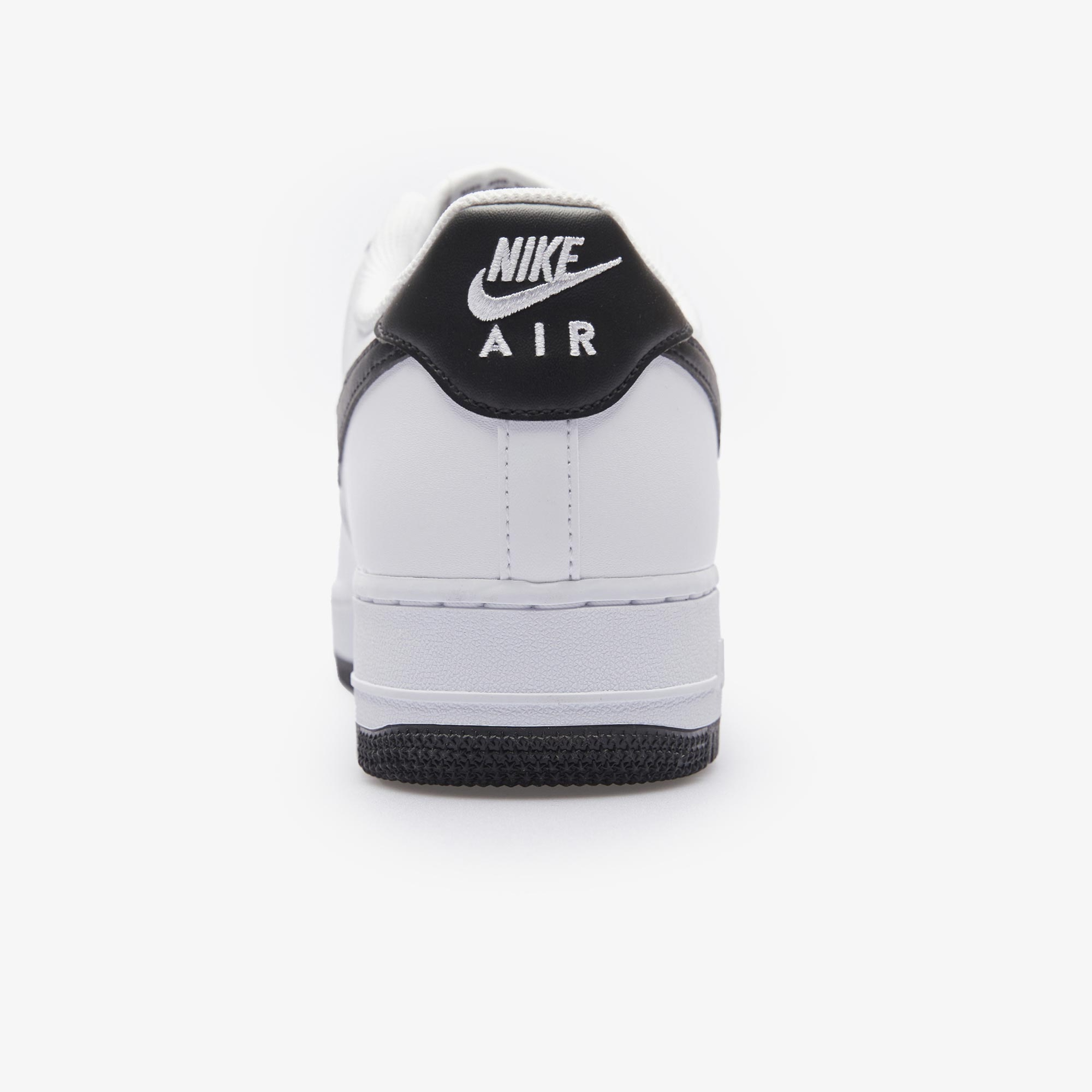 Nike Air Force 1 '07 Erkek Beyaz Sneaker