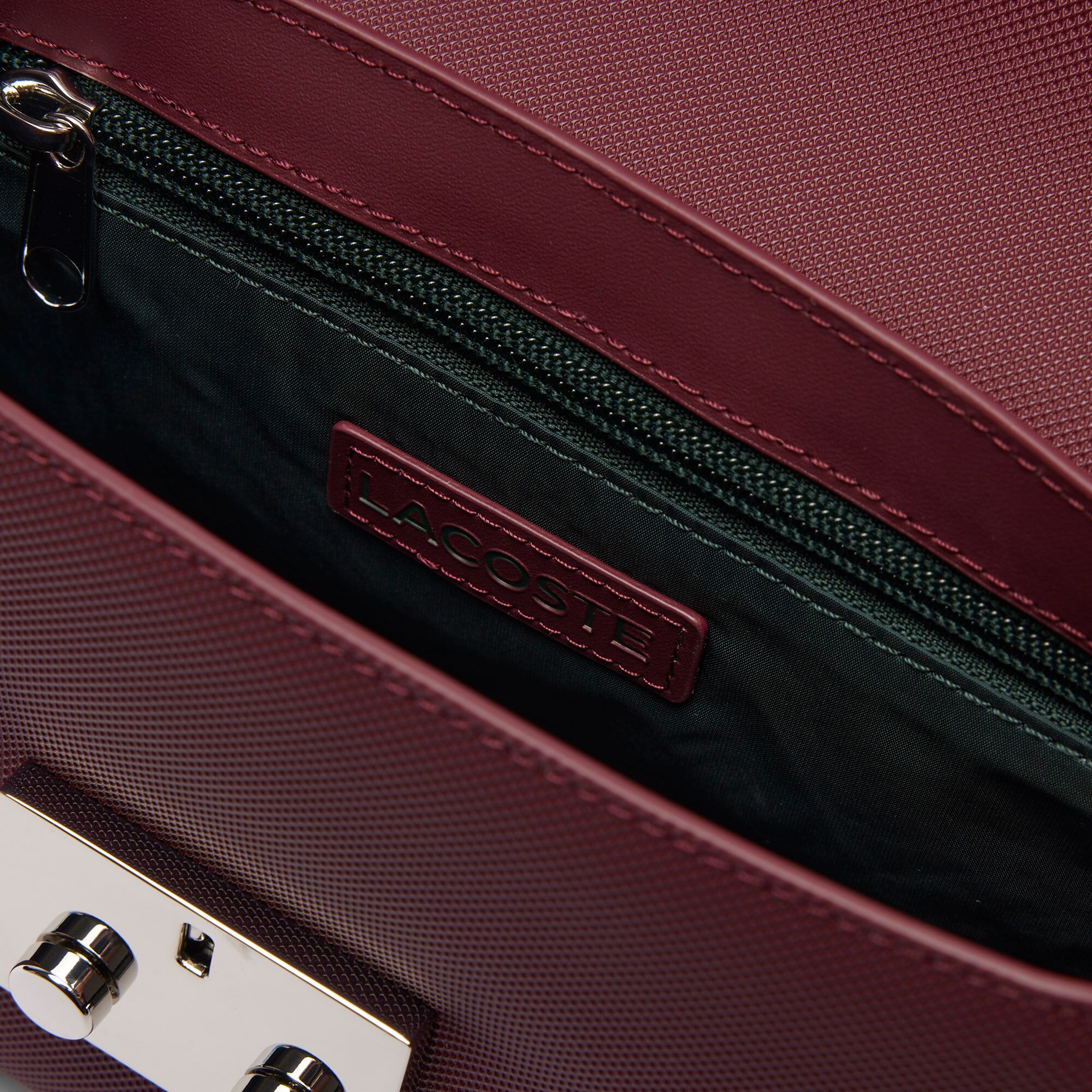 Lacoste Kadın Bordo Postacı Çantası
