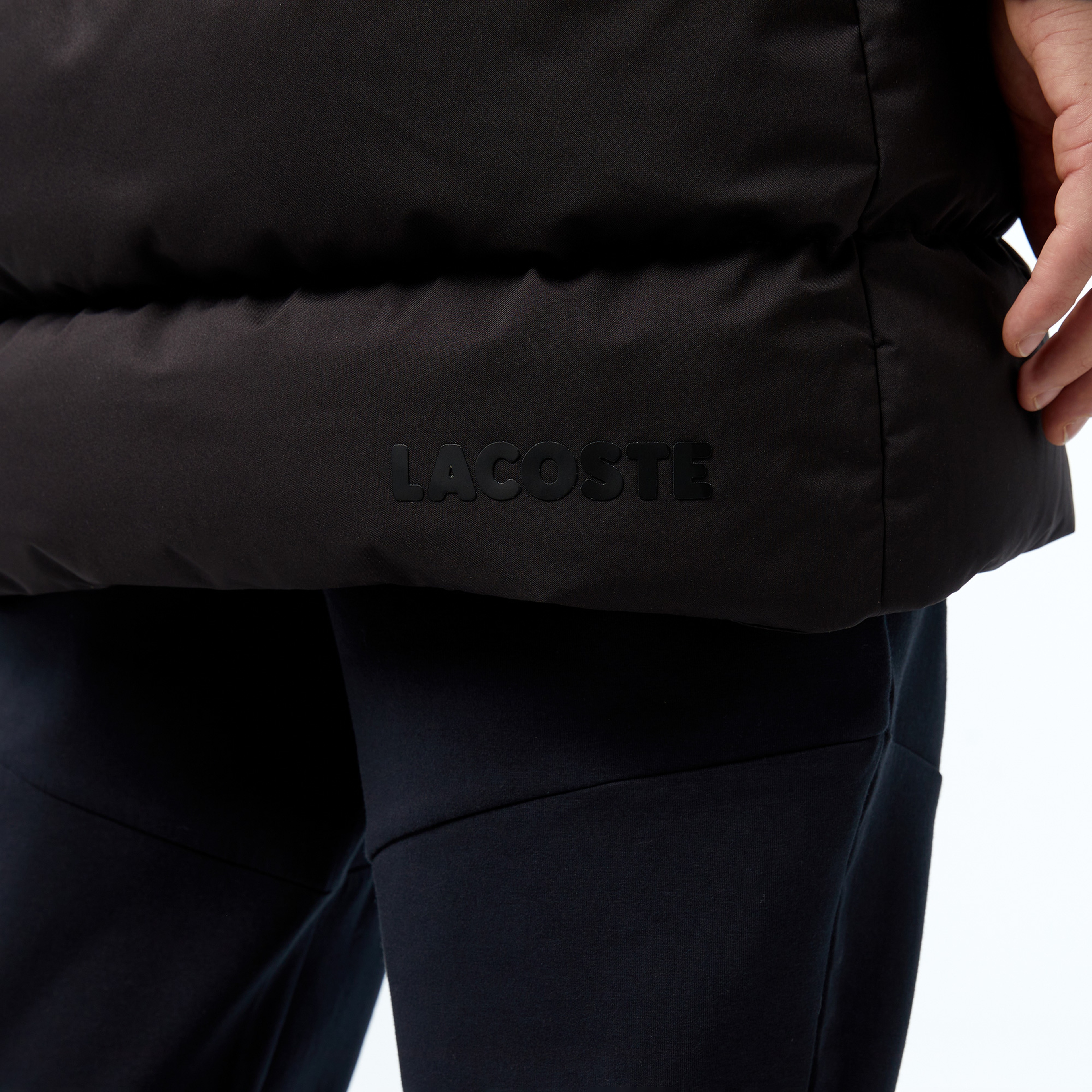 Erkek Kapüşonlu Siyah Şişme Mont