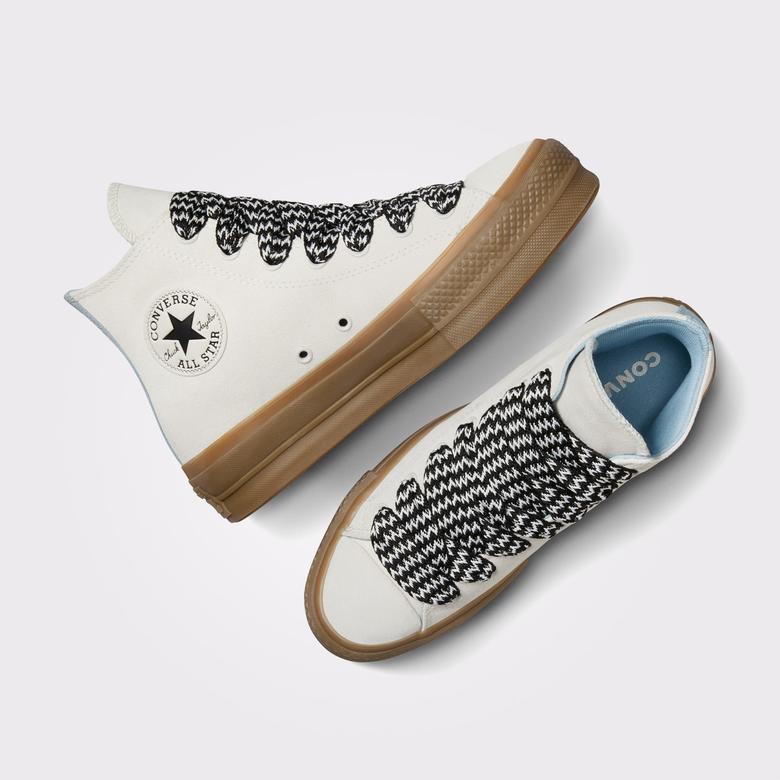 Converse Chuck Taylor All Star Lift Kadın Krem Süet Platform Sneaker