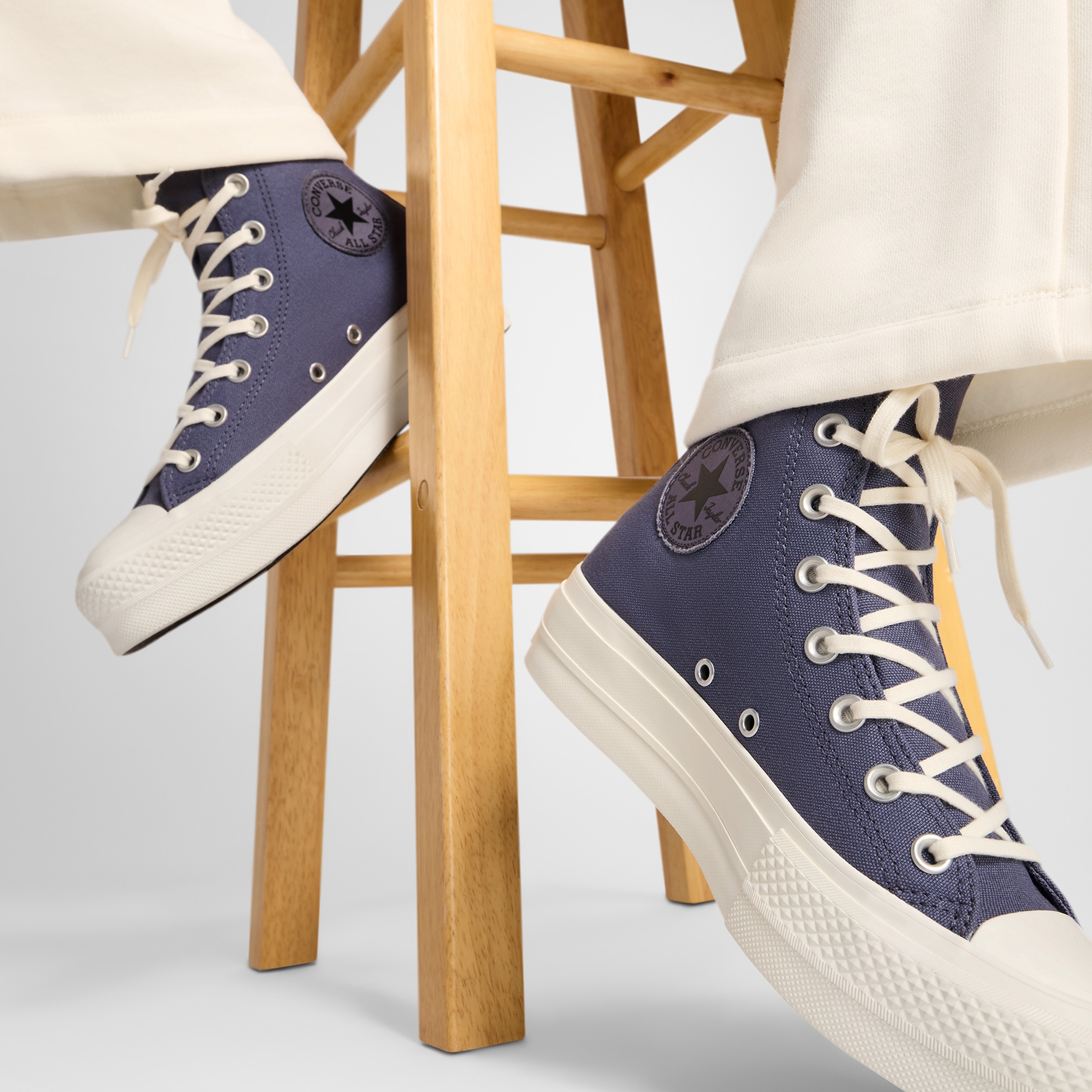 Converse Chuck Taylor All Star Lift Unisex Gri Sneaker