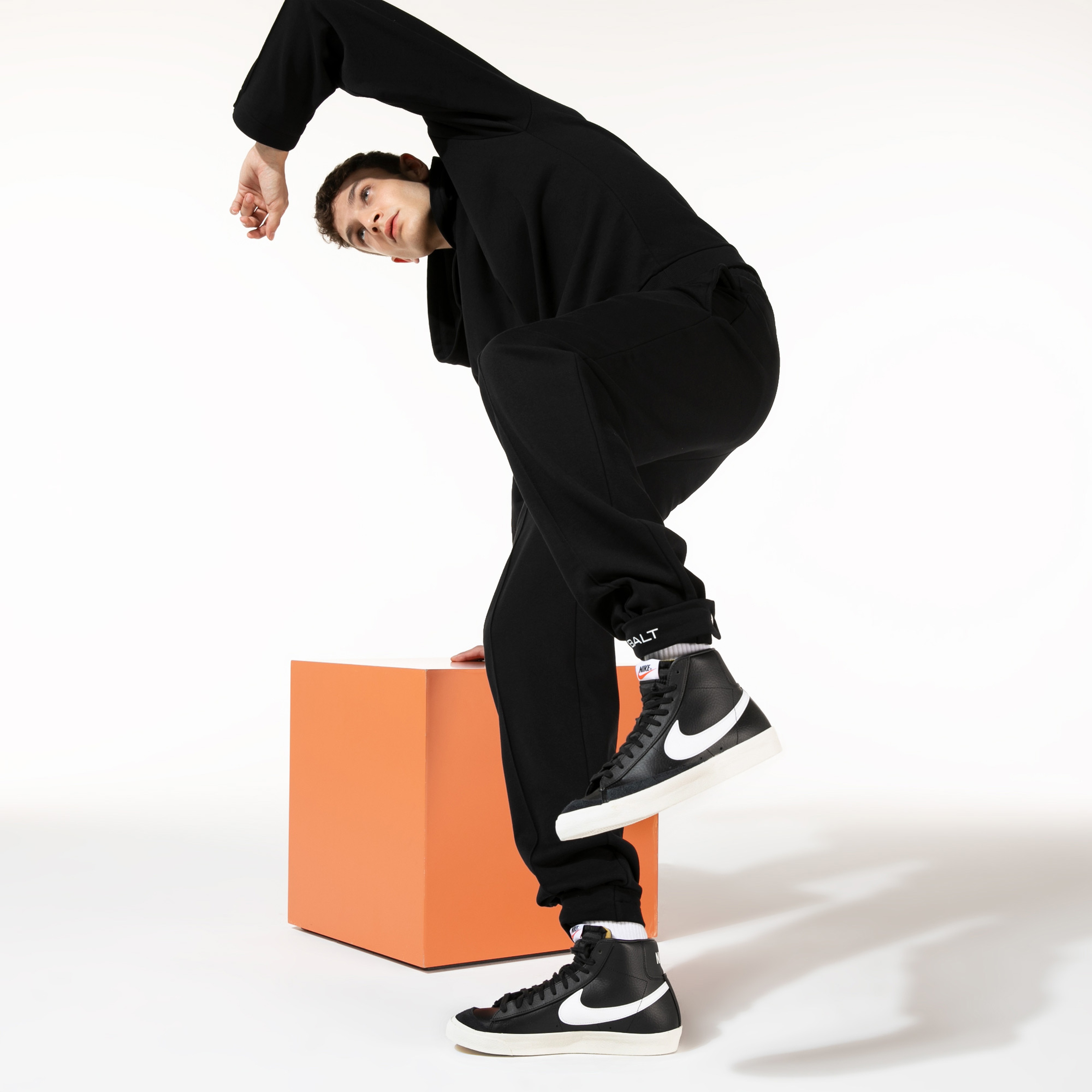 Nike Blazer Mid '77 Vintage Erkek Siyah Spor Ayakkabı