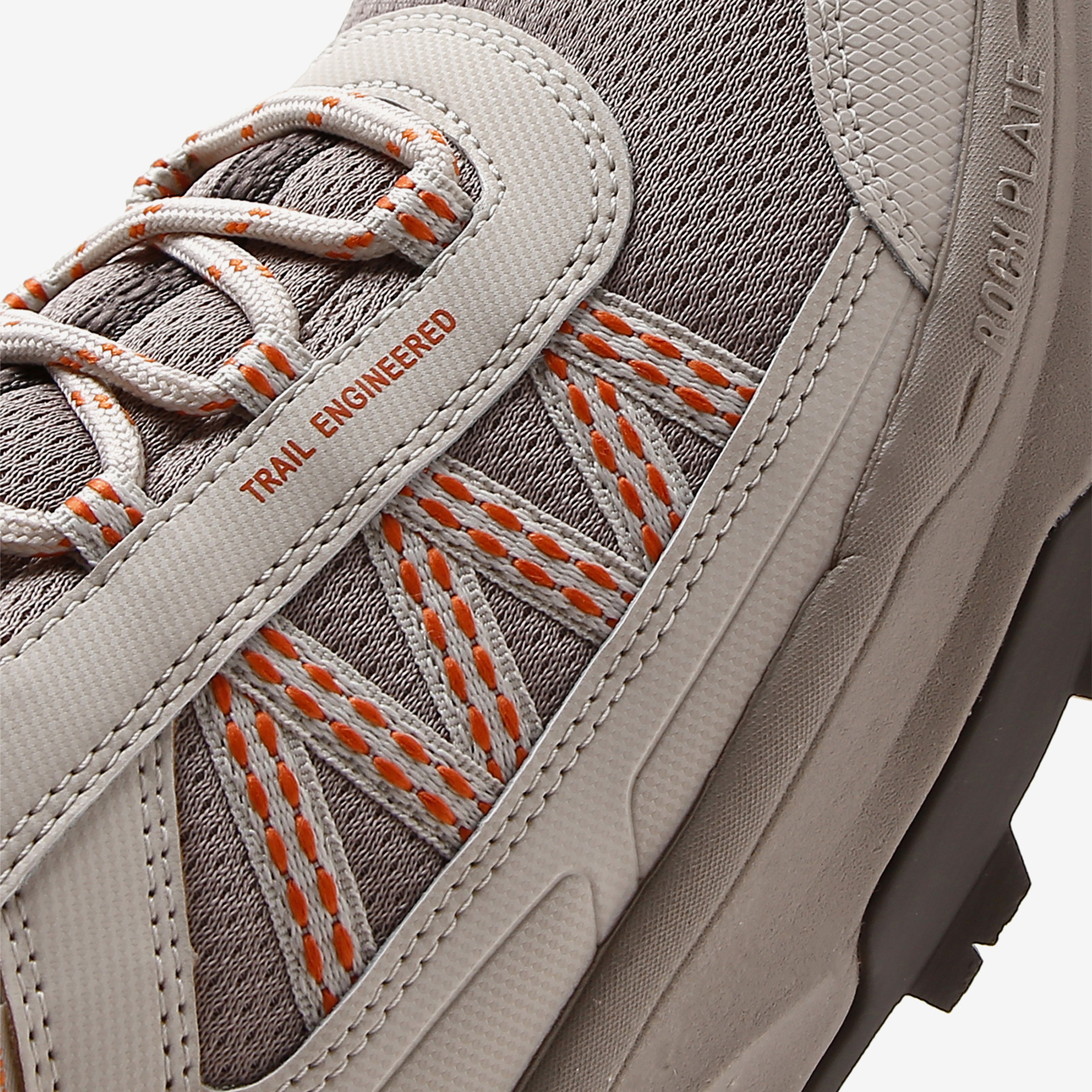 Skechers Max Protect Kadın Bej Spor Ayakkabı