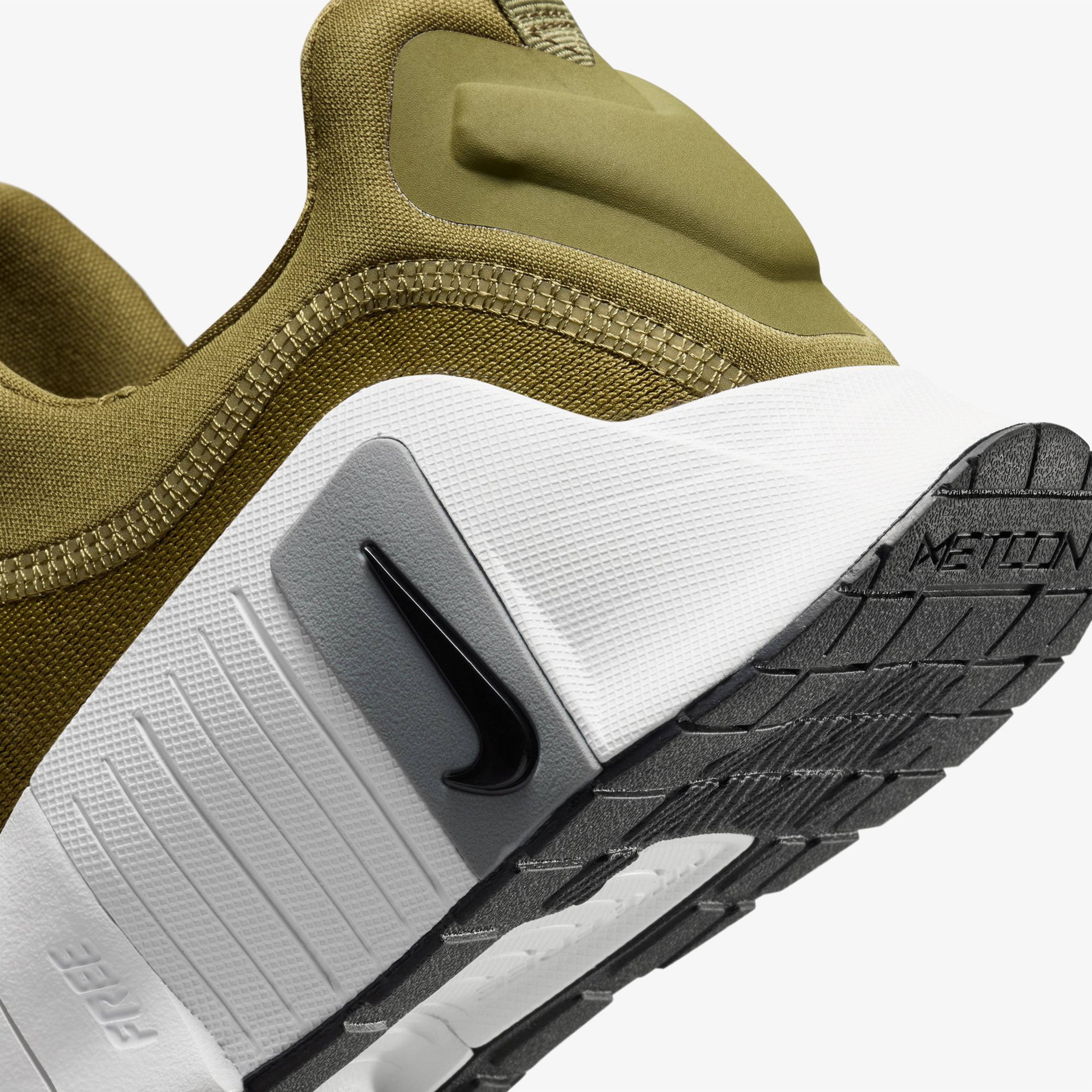 Nike Erkek Yeşil Antrenman Ayakkabısı