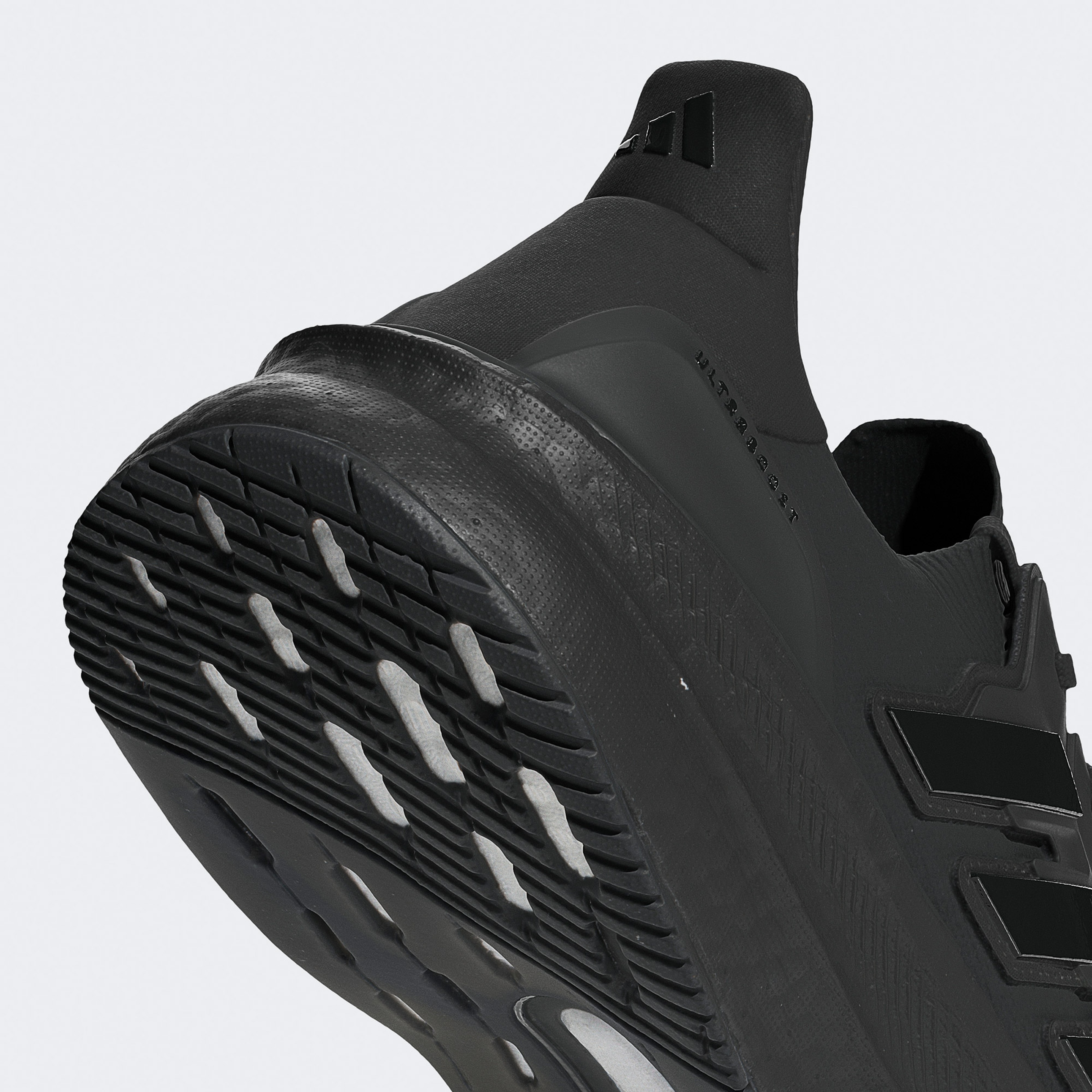 adidas Ultraboost 5 Erkek Siyah Spor Ayakkabı