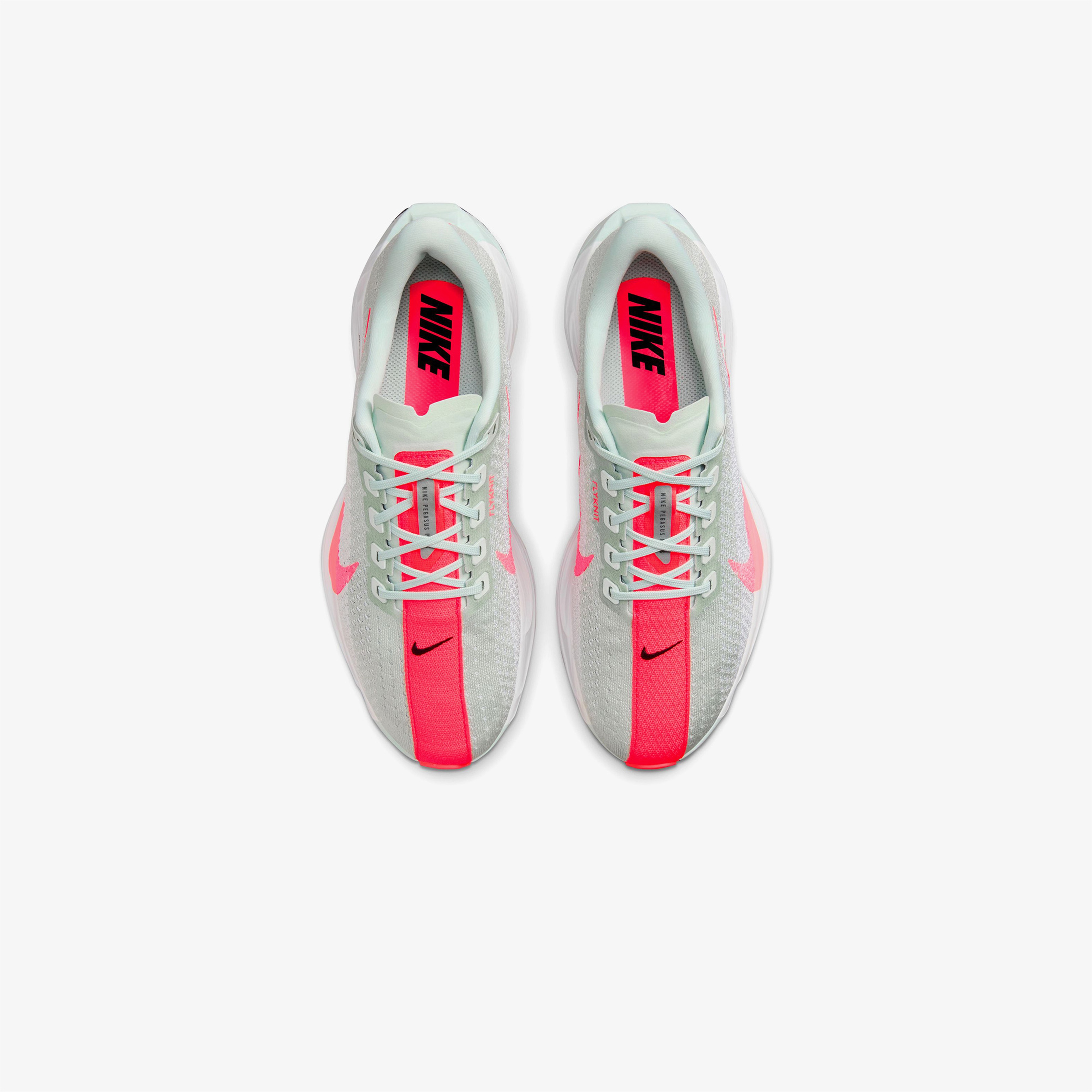 Nike Kadın Beyaz Koşu Ayakkabısı