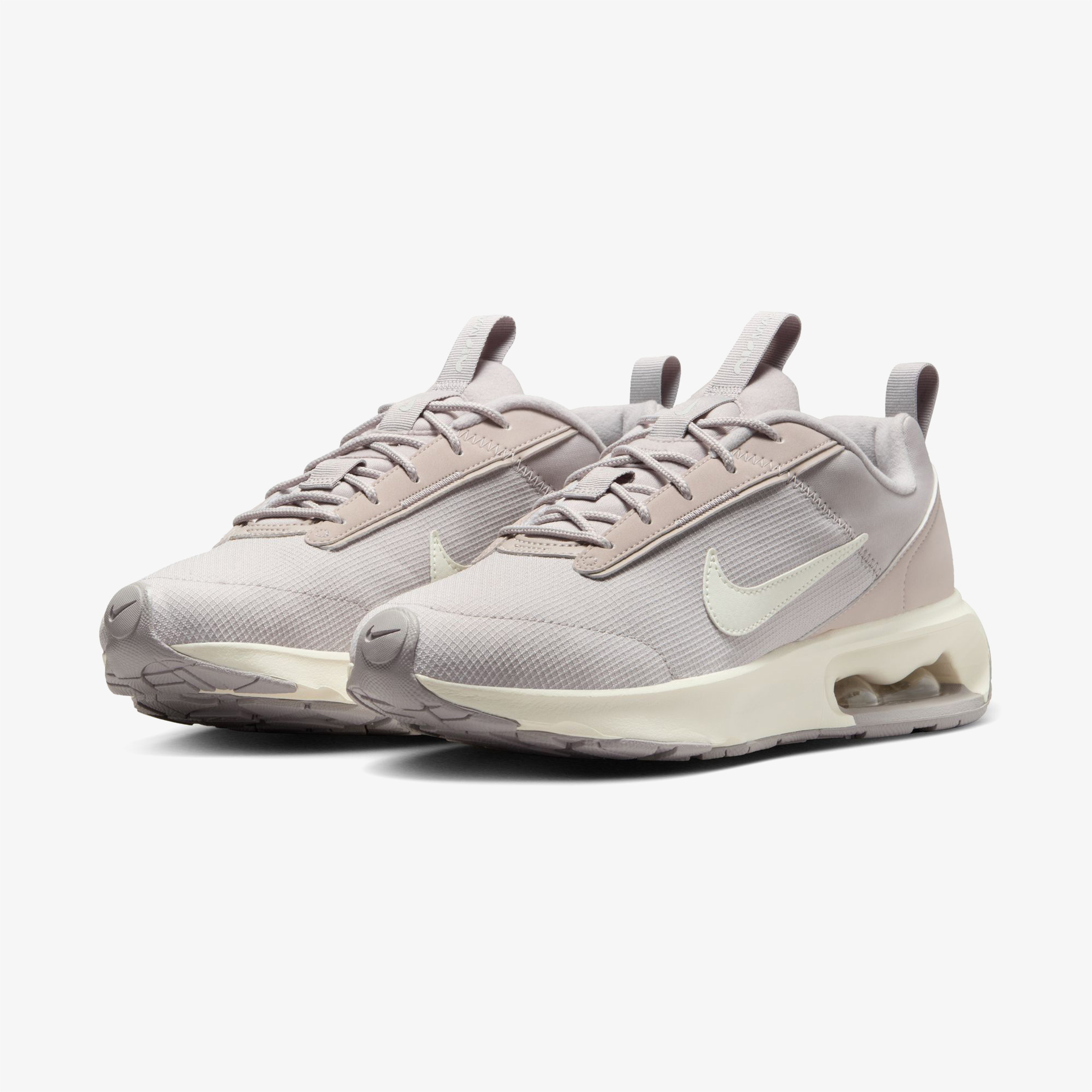 Nike Kadın Gri Outdoor Ayakkabı