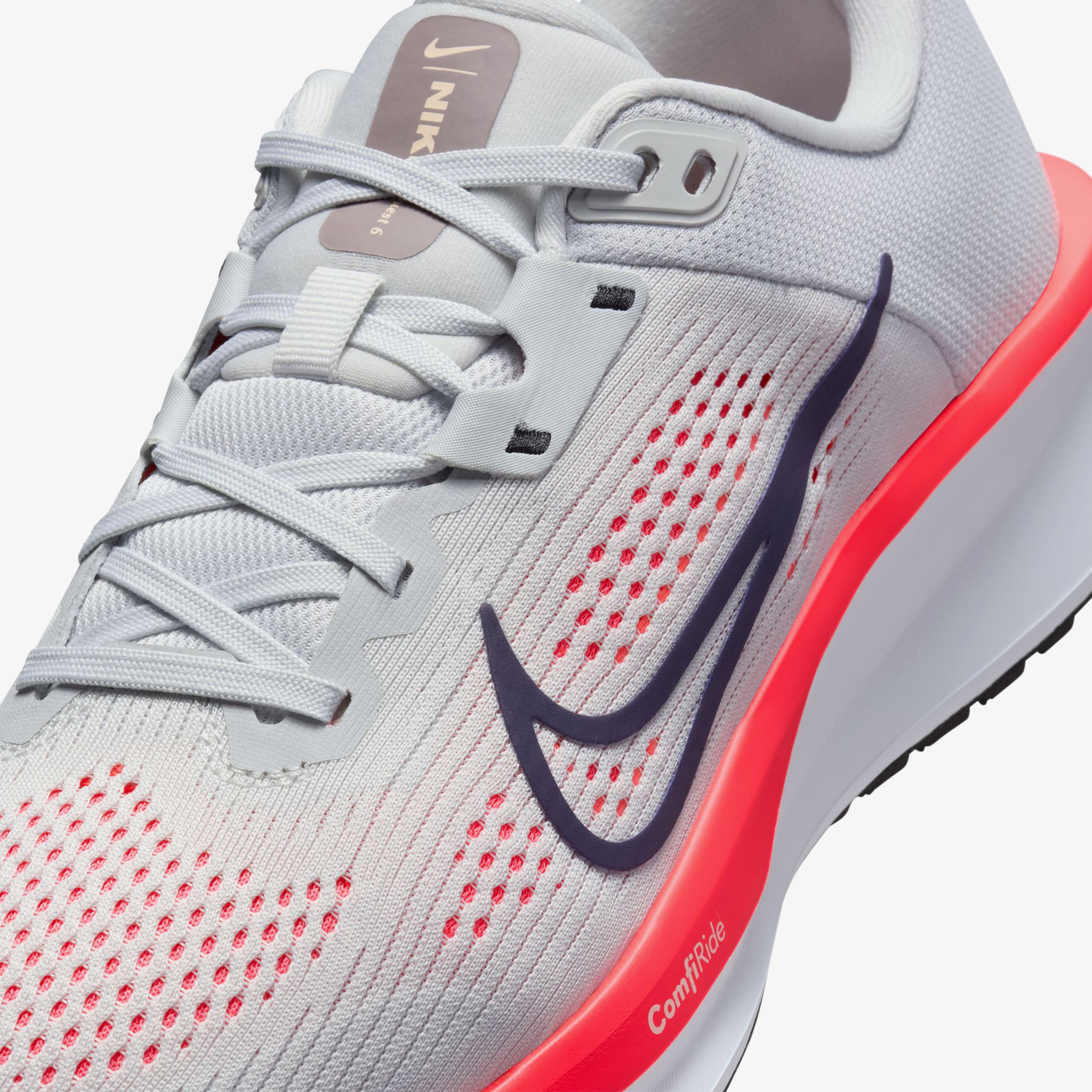 Nike Kadın Beyaz Koşu Ayakkabısı