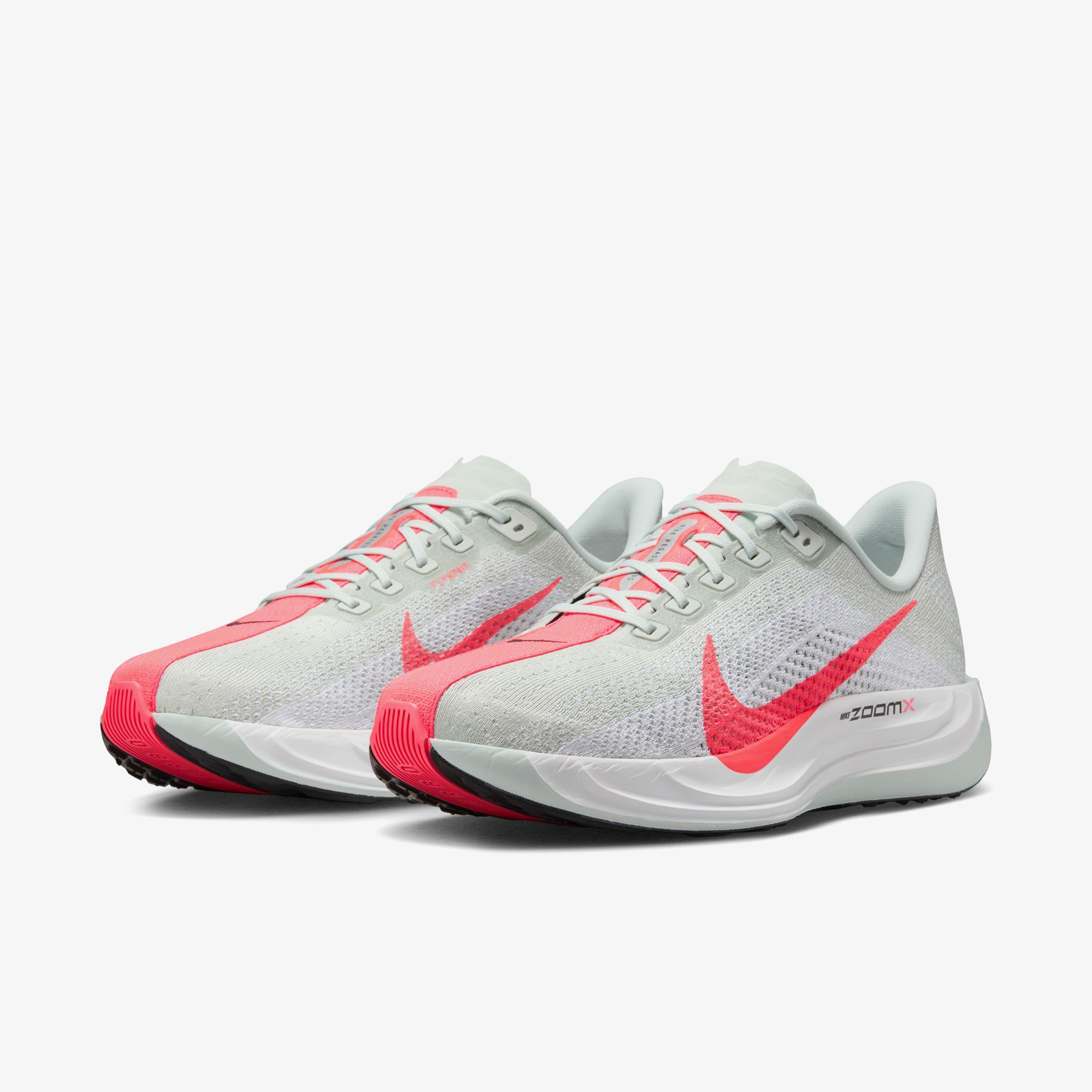Nike Erkek Renkli Koşu Ayakkabısı