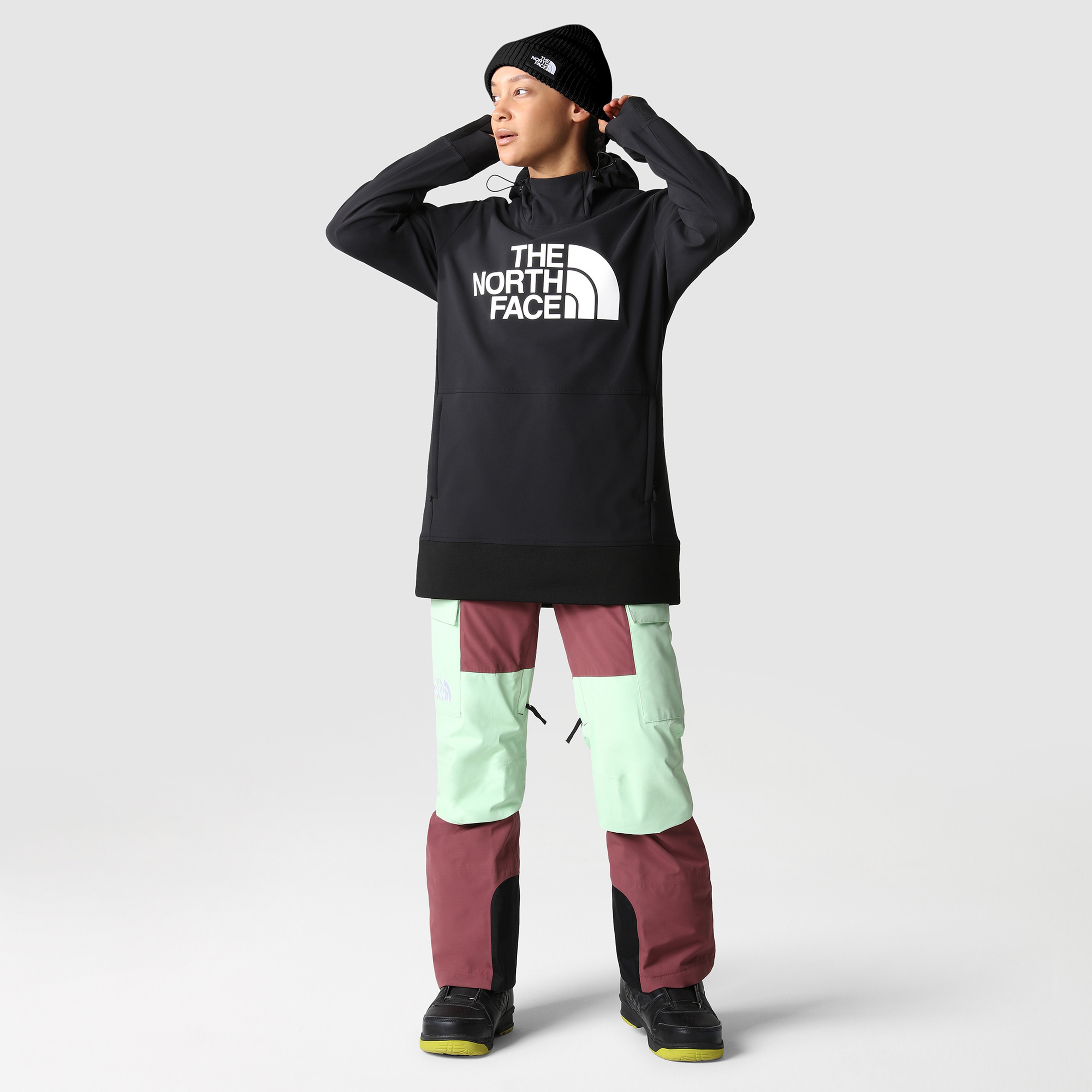 The North Face Tekno Pullover Hoodie Kadın Siyah Sweatshirt