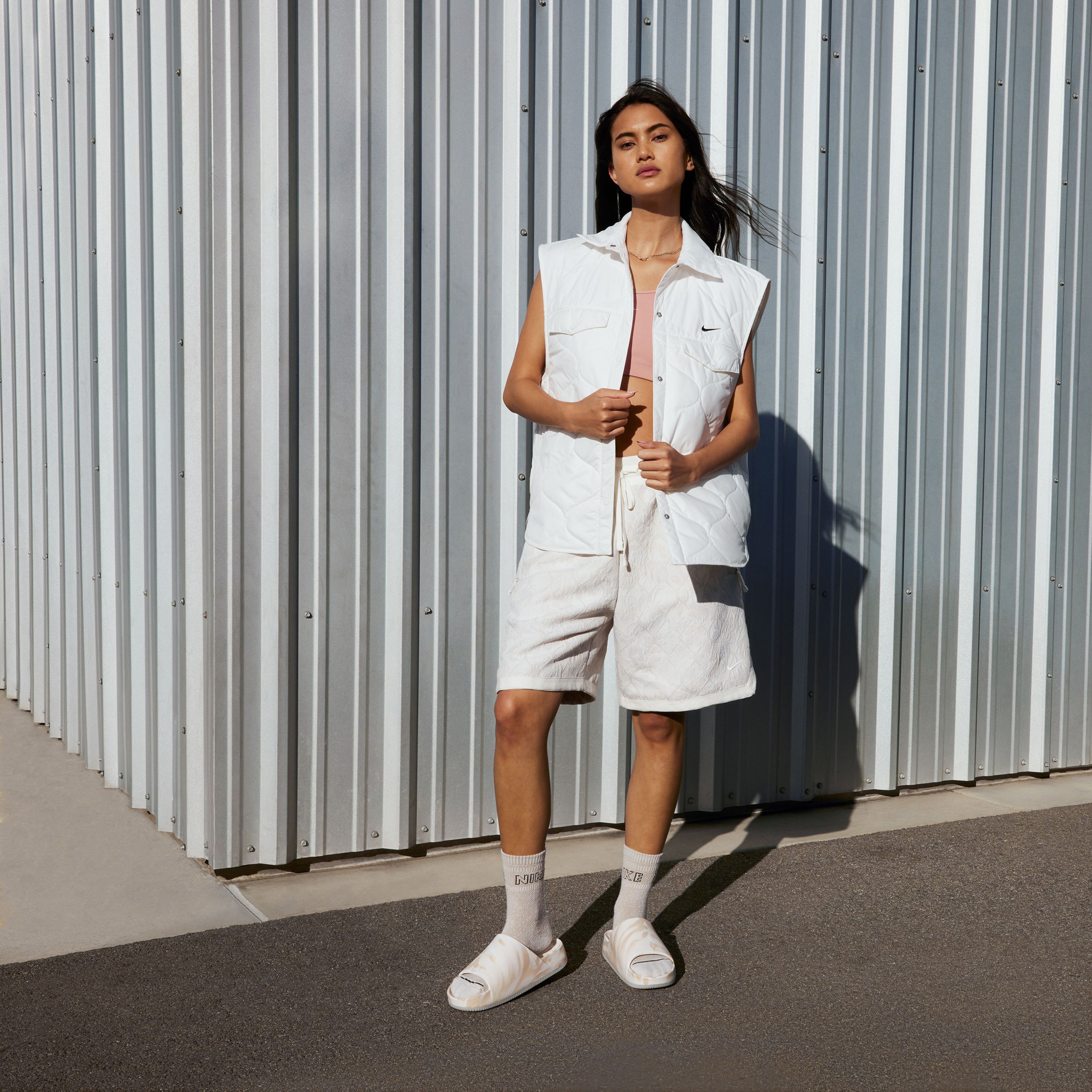 Nike Calm SE Kadın Krem Terlik