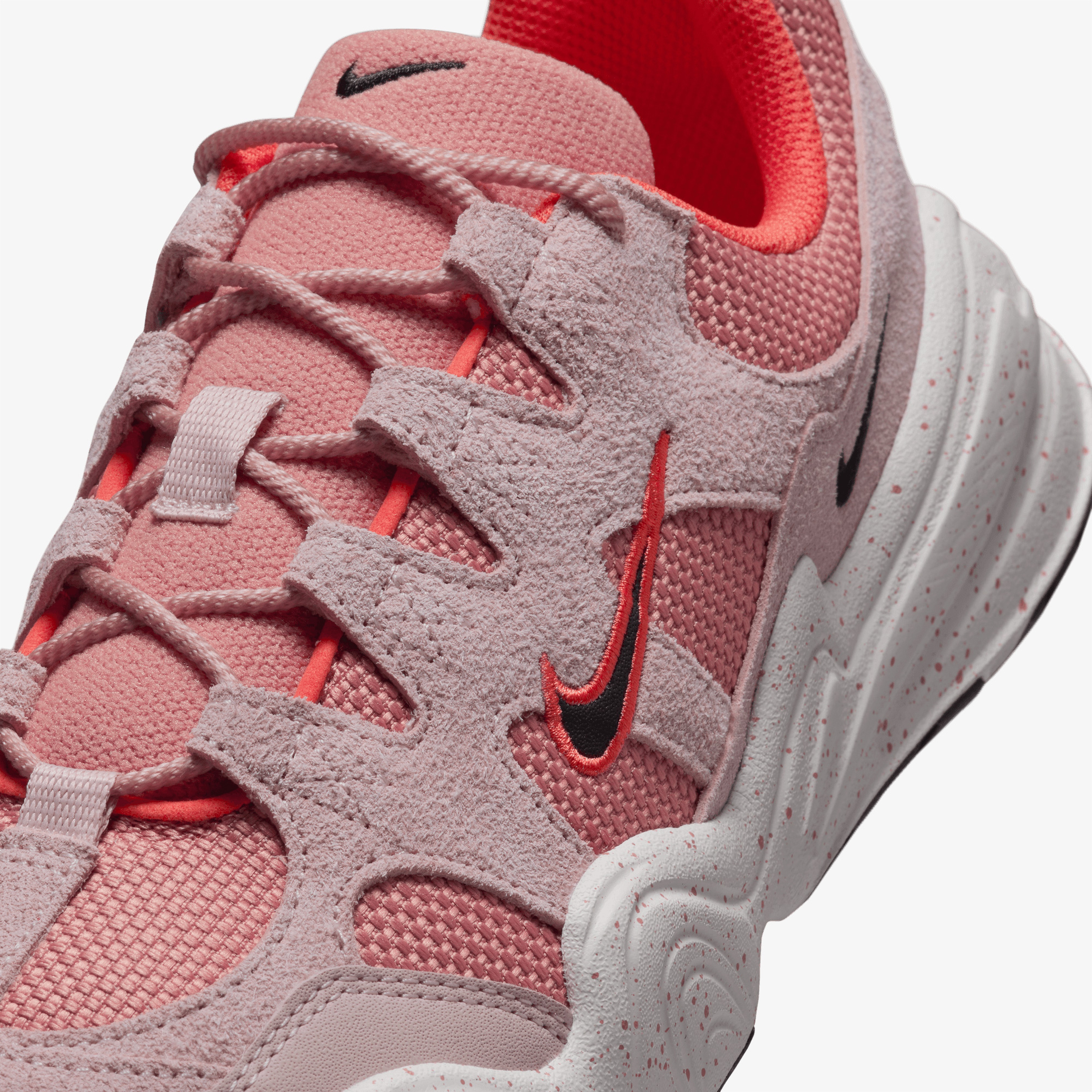 Nike Tech Hera Kadın Pembe Spor Ayakkabı