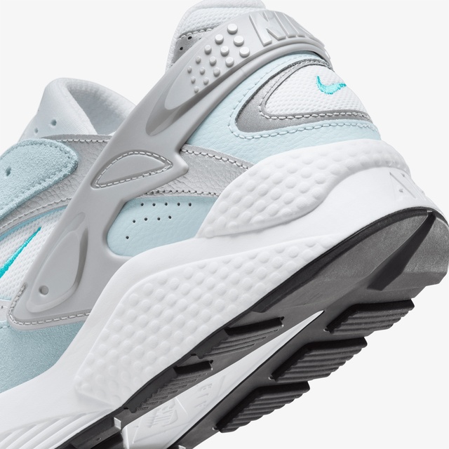 Nike Nike Air Huarache Runner Erkek Beyaz Spor Ayakkabı Occasion'da! Beyaz - 9. görsel