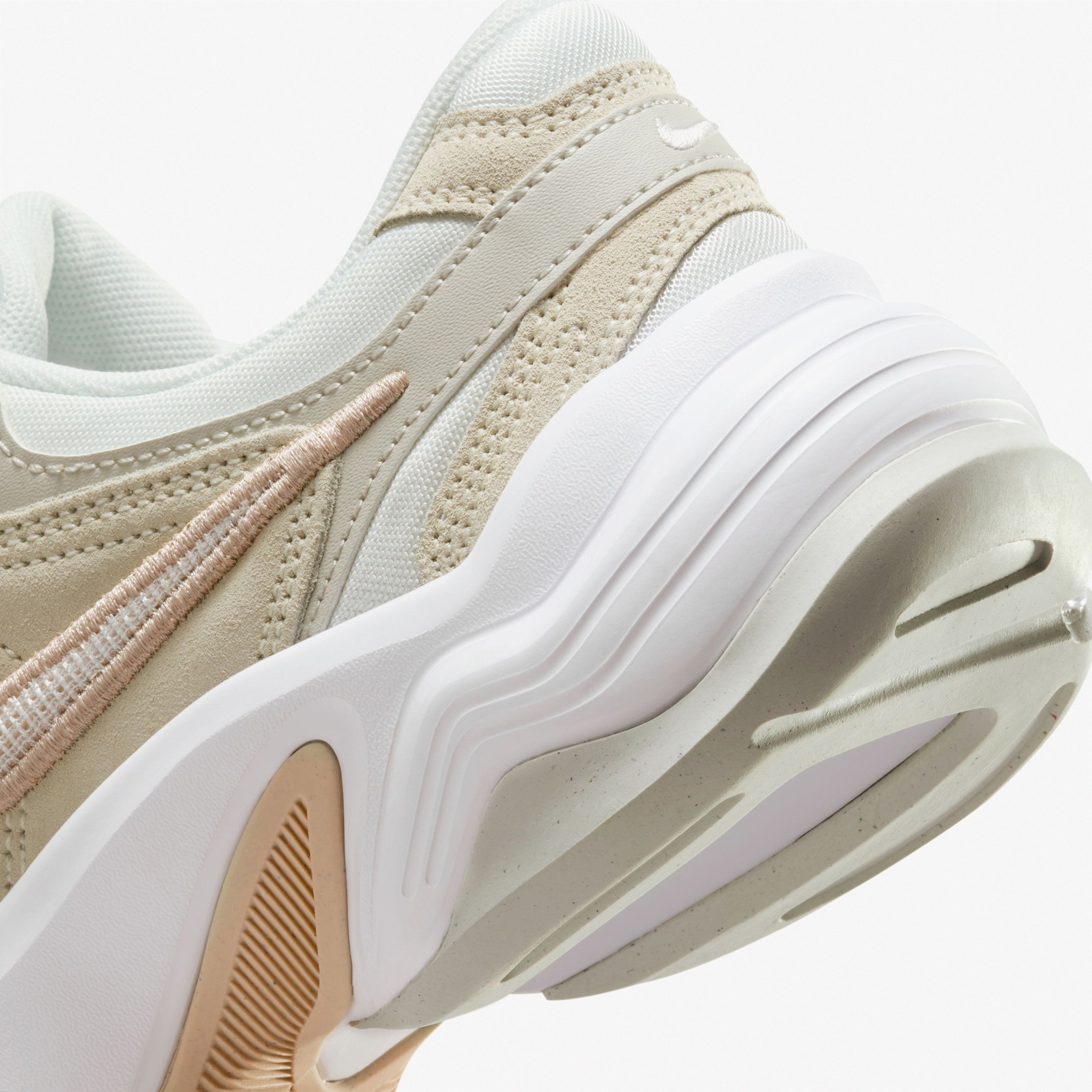 Nike AL8 Kadın Beyaz Spor Ayakkabı