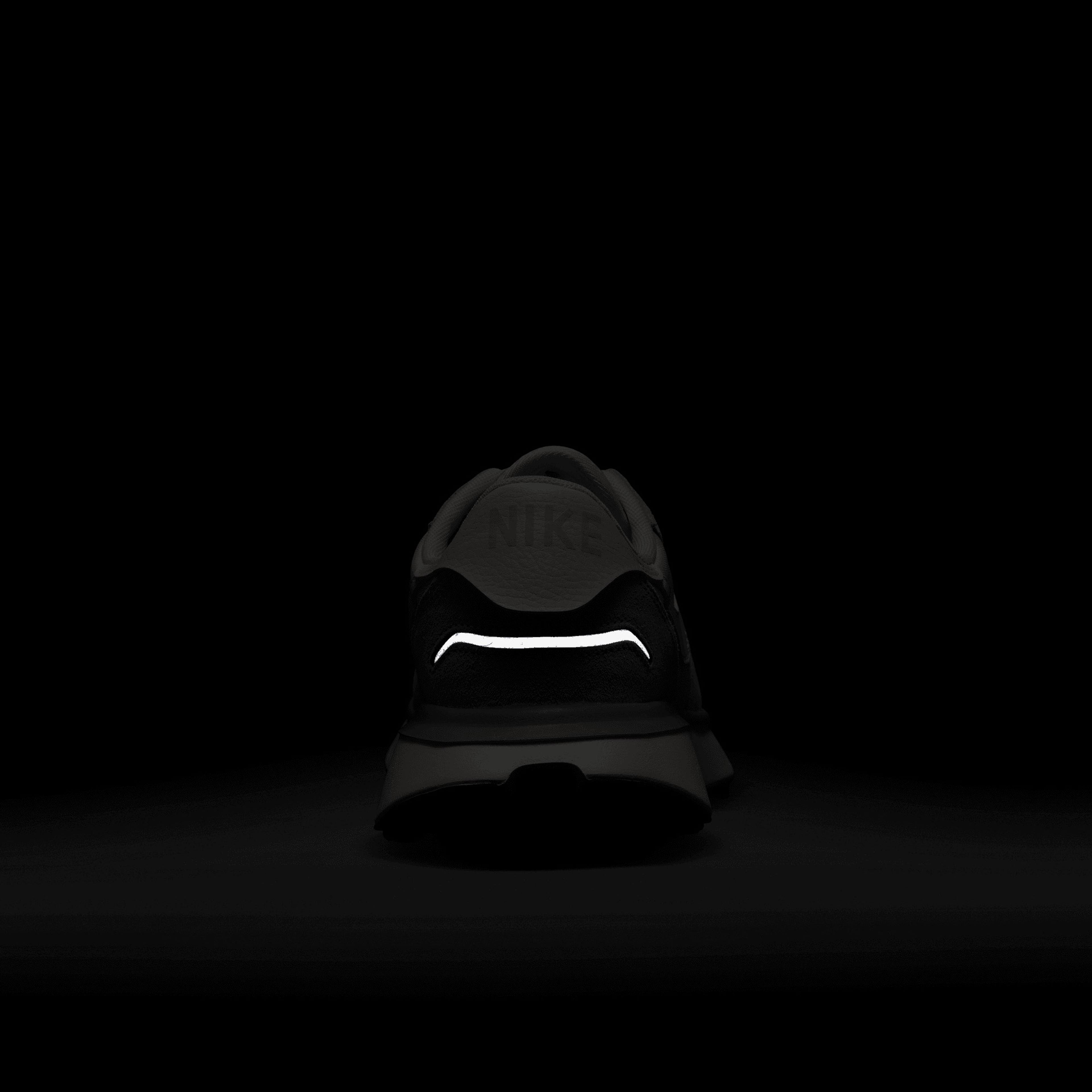 Nike Phoenix Waffle Kadın Krem Spor Ayakkabı