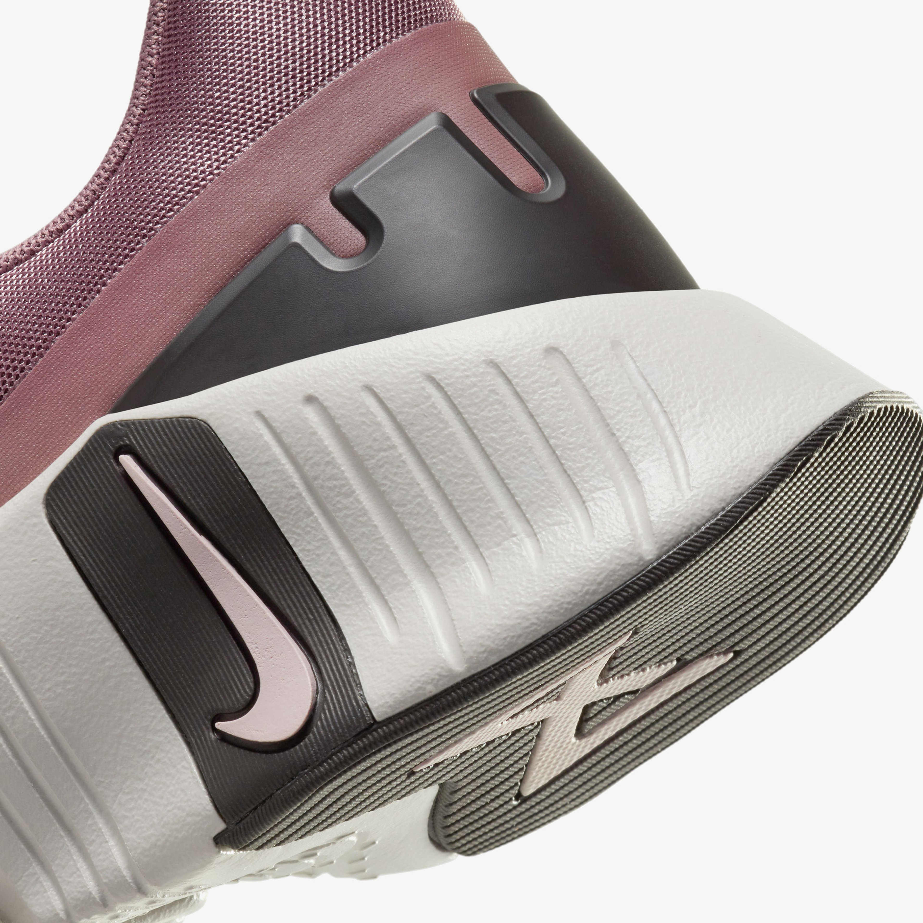 Nike Free Metcon 5 Kadın Pembe Spor Ayakkabı
