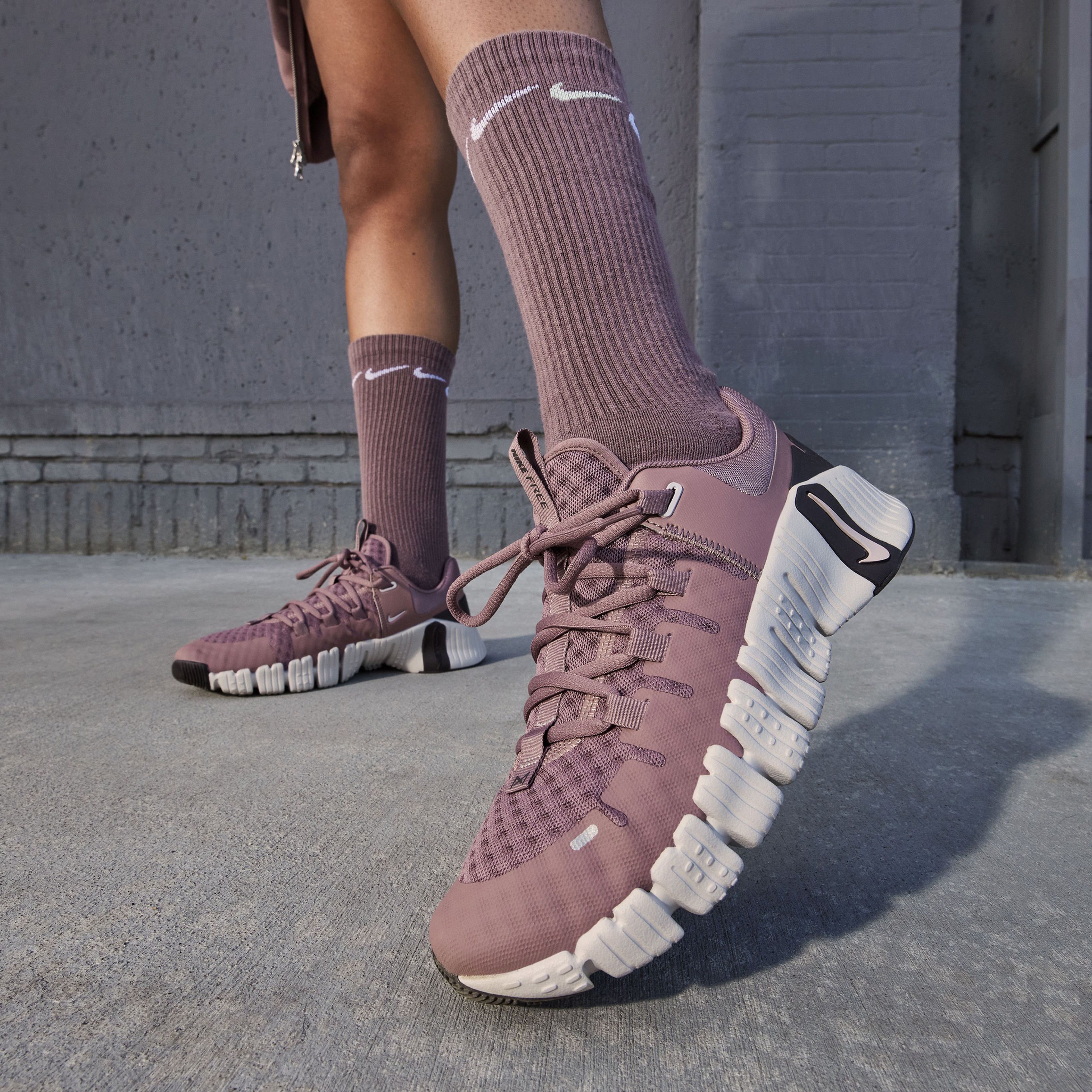 Nike Free Metcon 5 Kadın Pembe Spor Ayakkabı