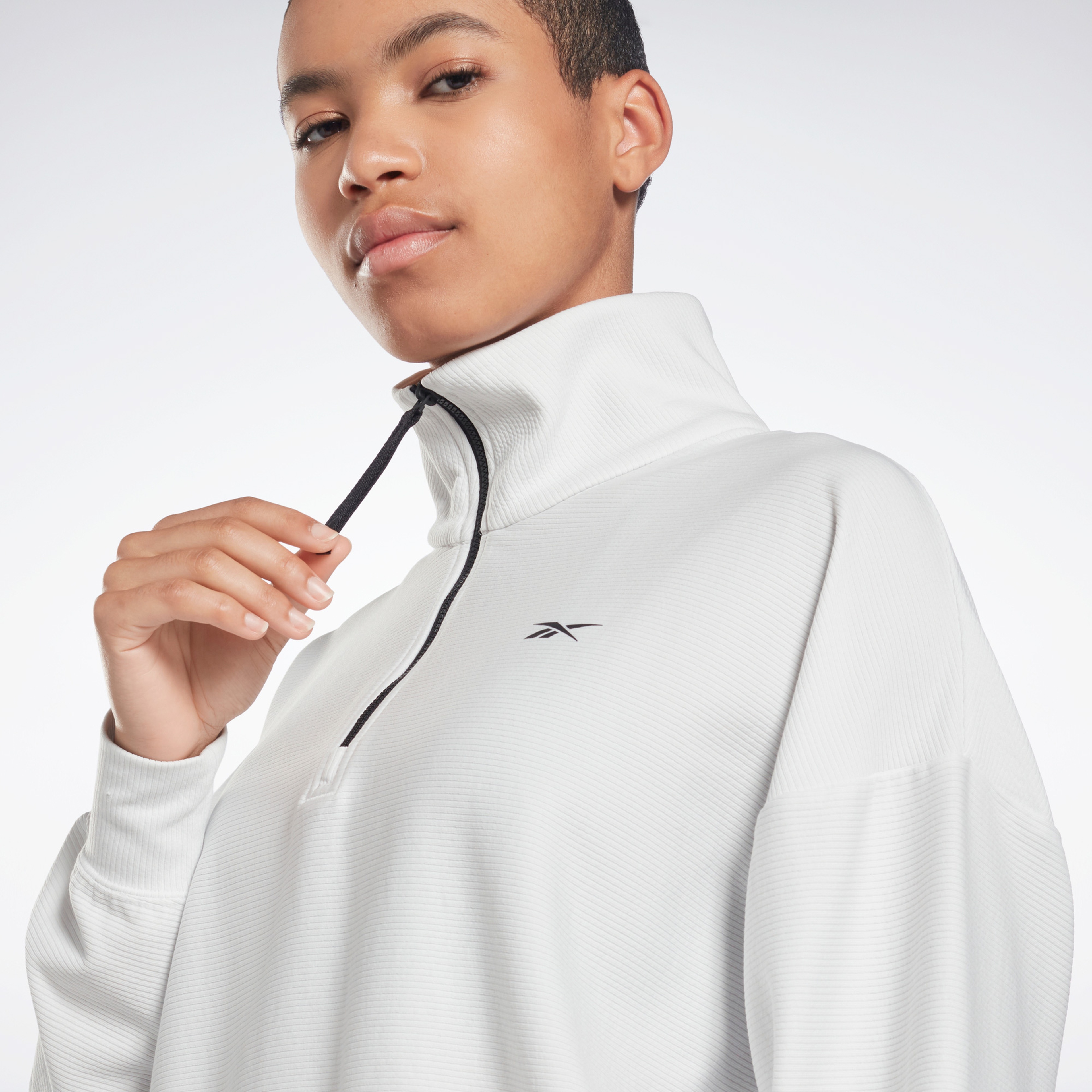 Reebok Quarter Zip Kadın Beyaz Sweatshirt