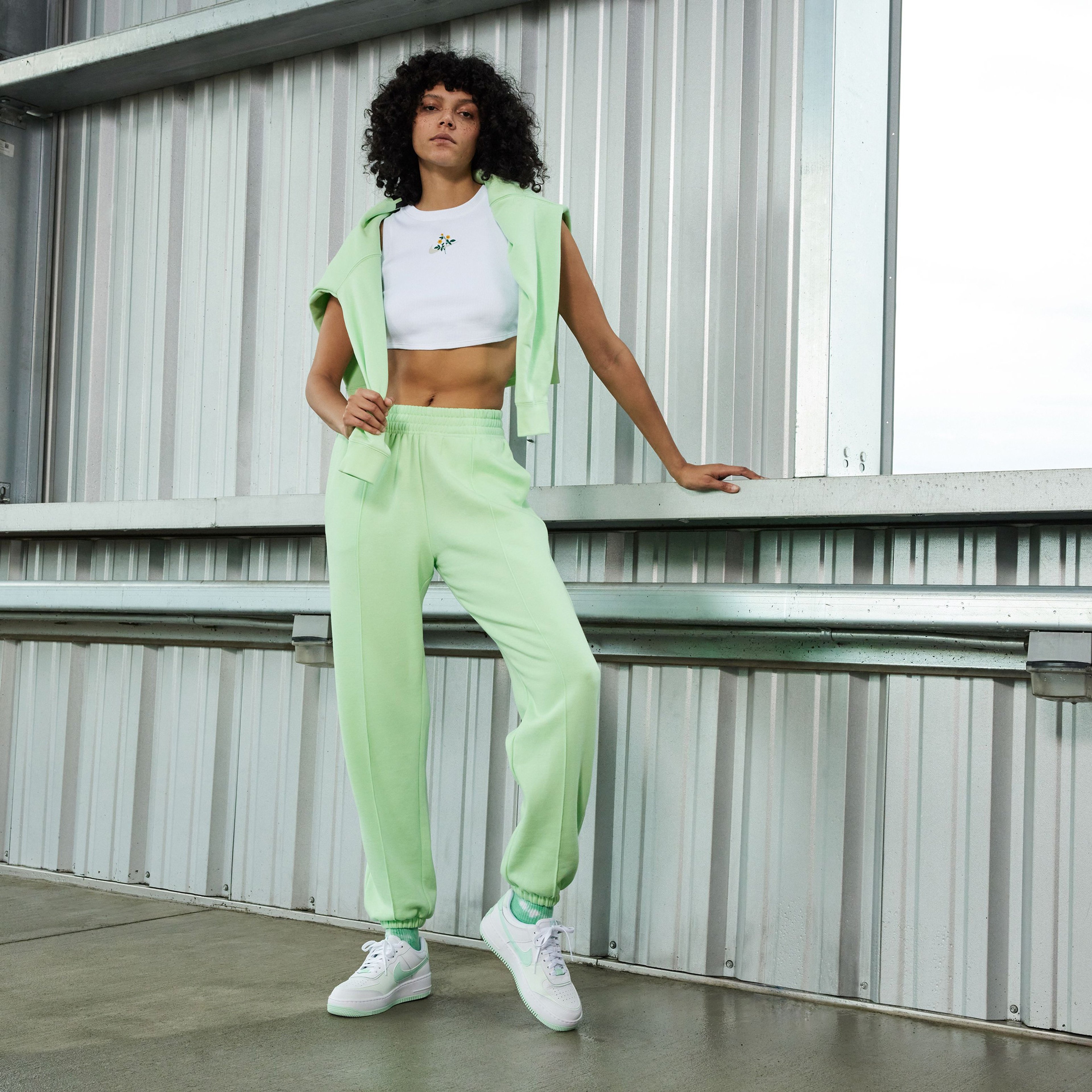 Nike Air Force Kadın Beyaz Spor Ayakkabı