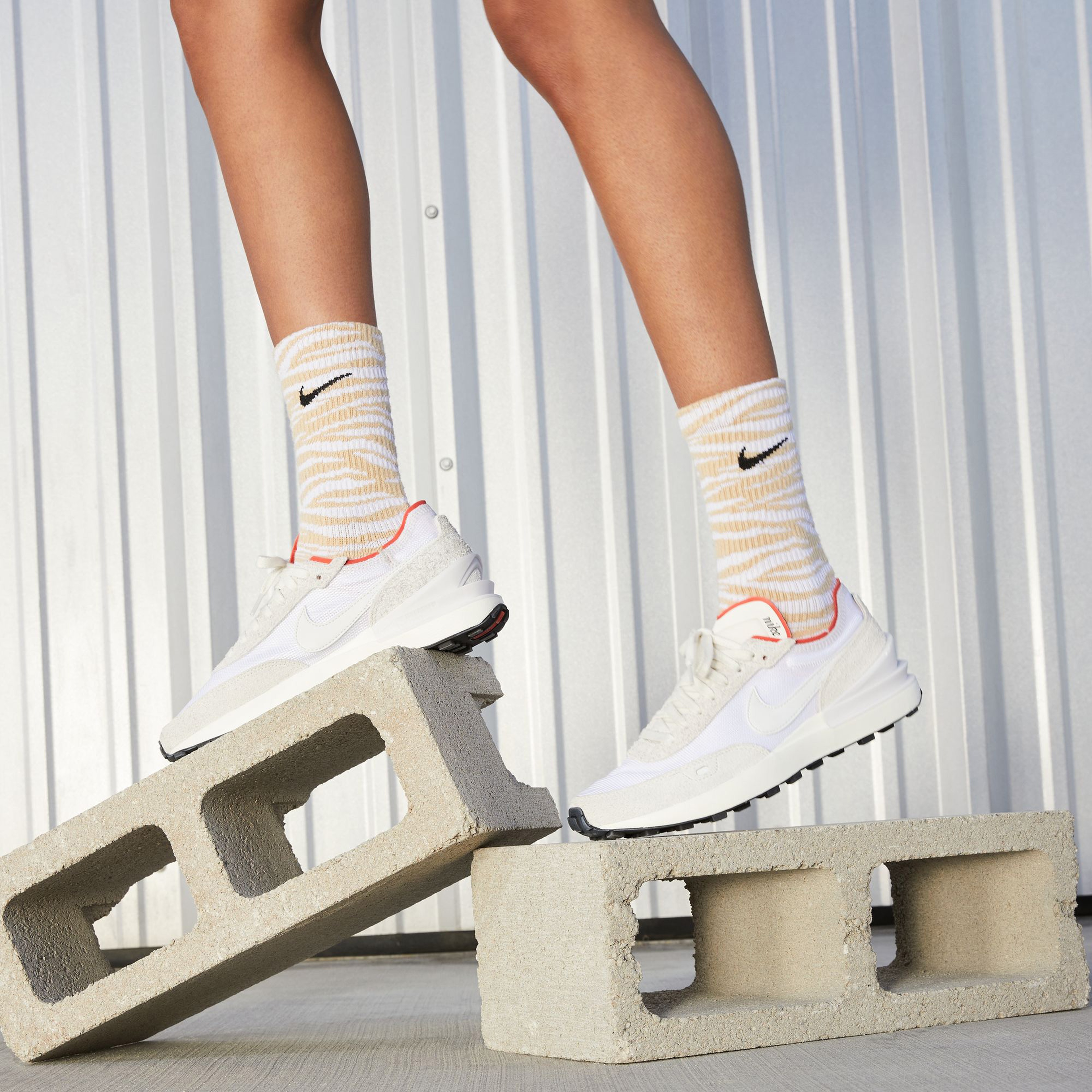 Nike Waffle One Vintage Kadın Beyaz Sneaker