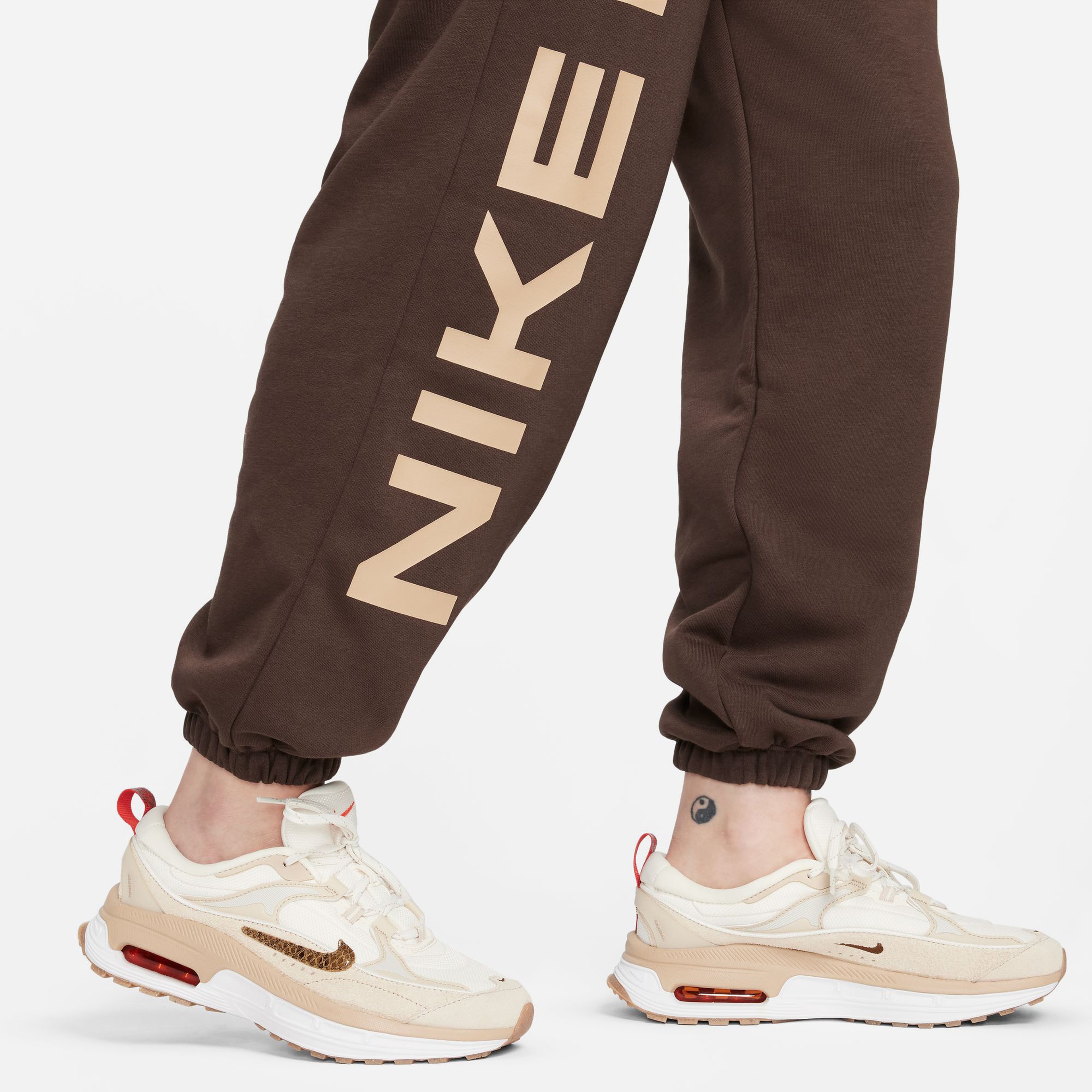 Nike Sportswear Air Fleece Oversize High Rise Kadın Kahverengi Eşofman Altı