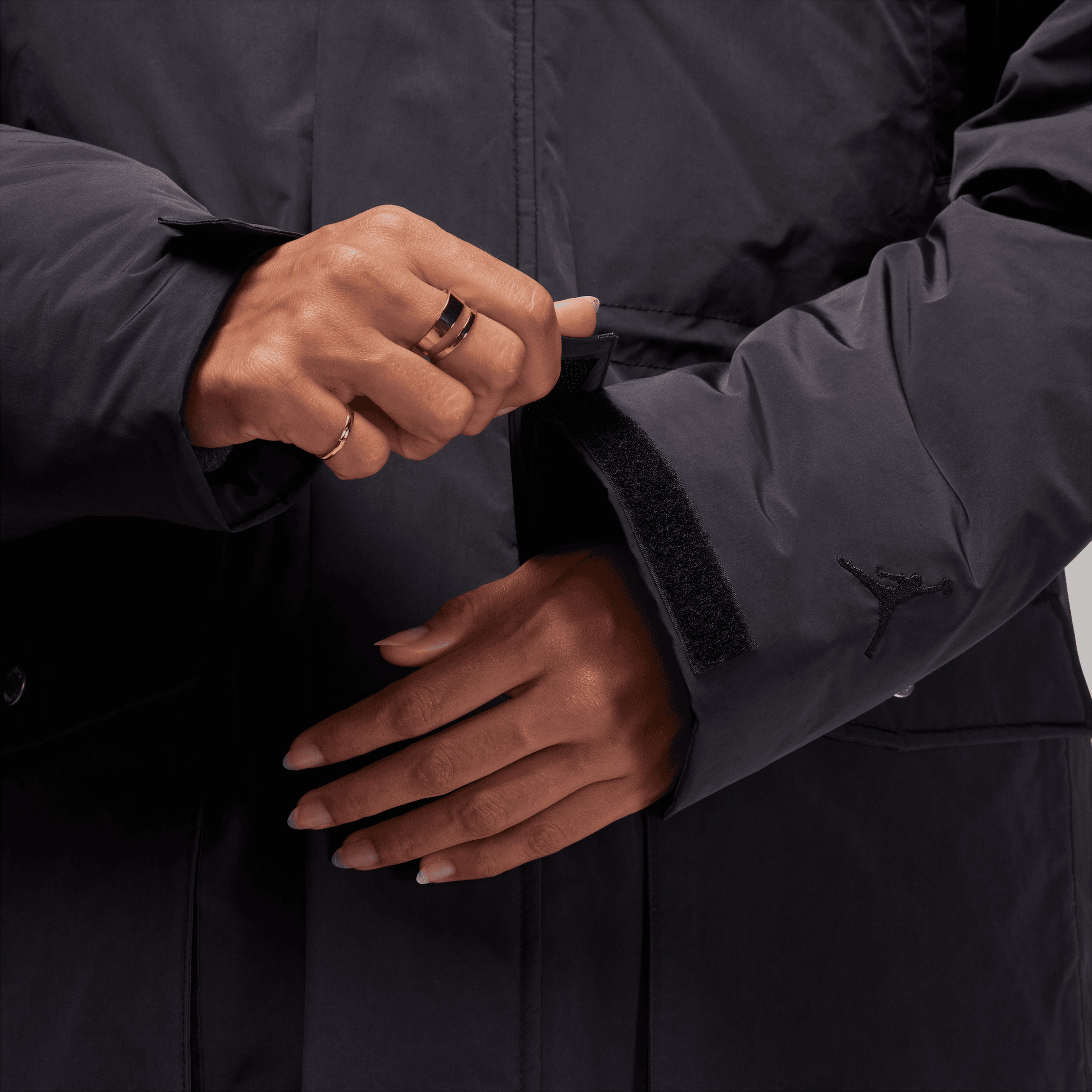 Jordan Down Kadın Siyah Mont