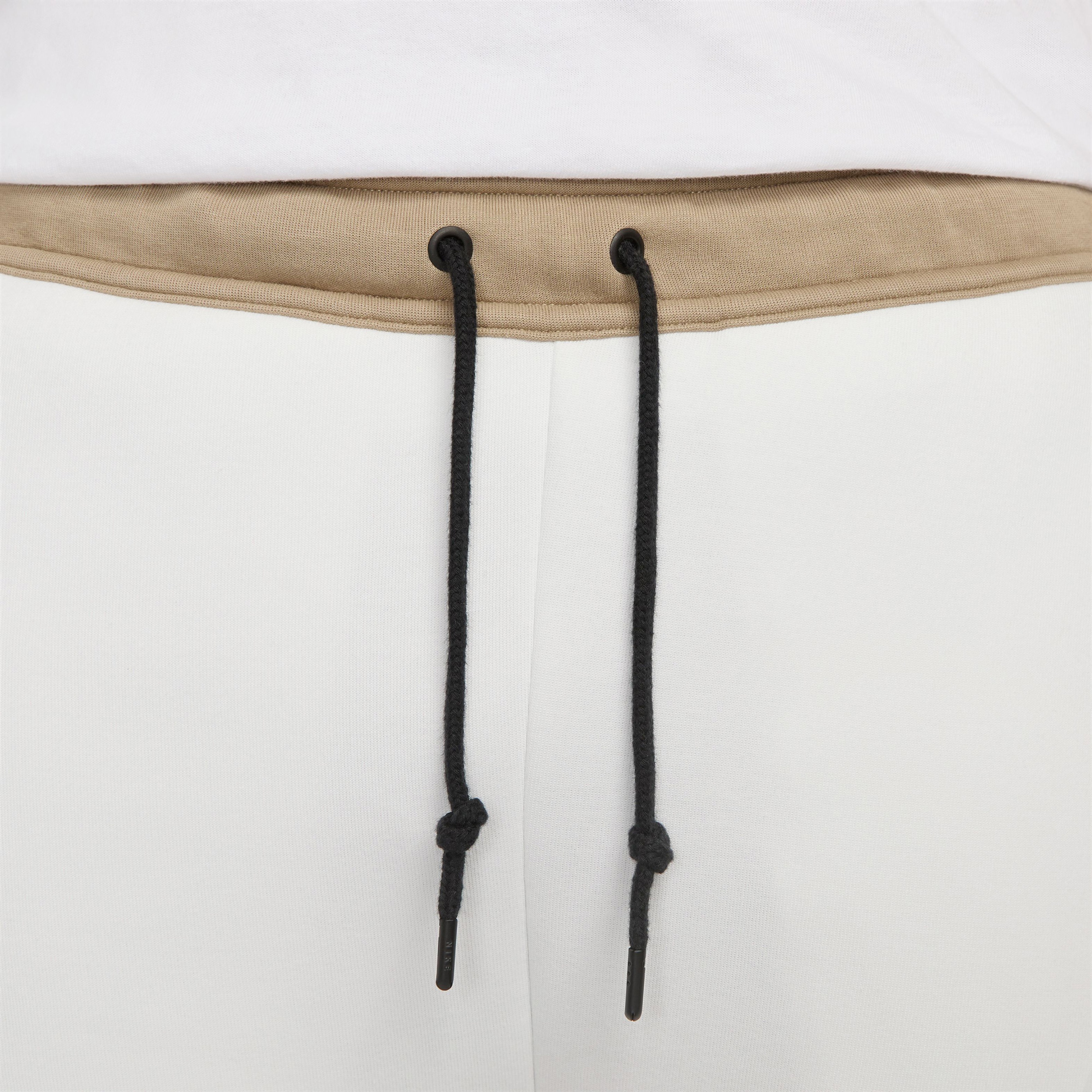 Nike Tech Fleece Erkek Beyaz/Krem Eşofman Altı