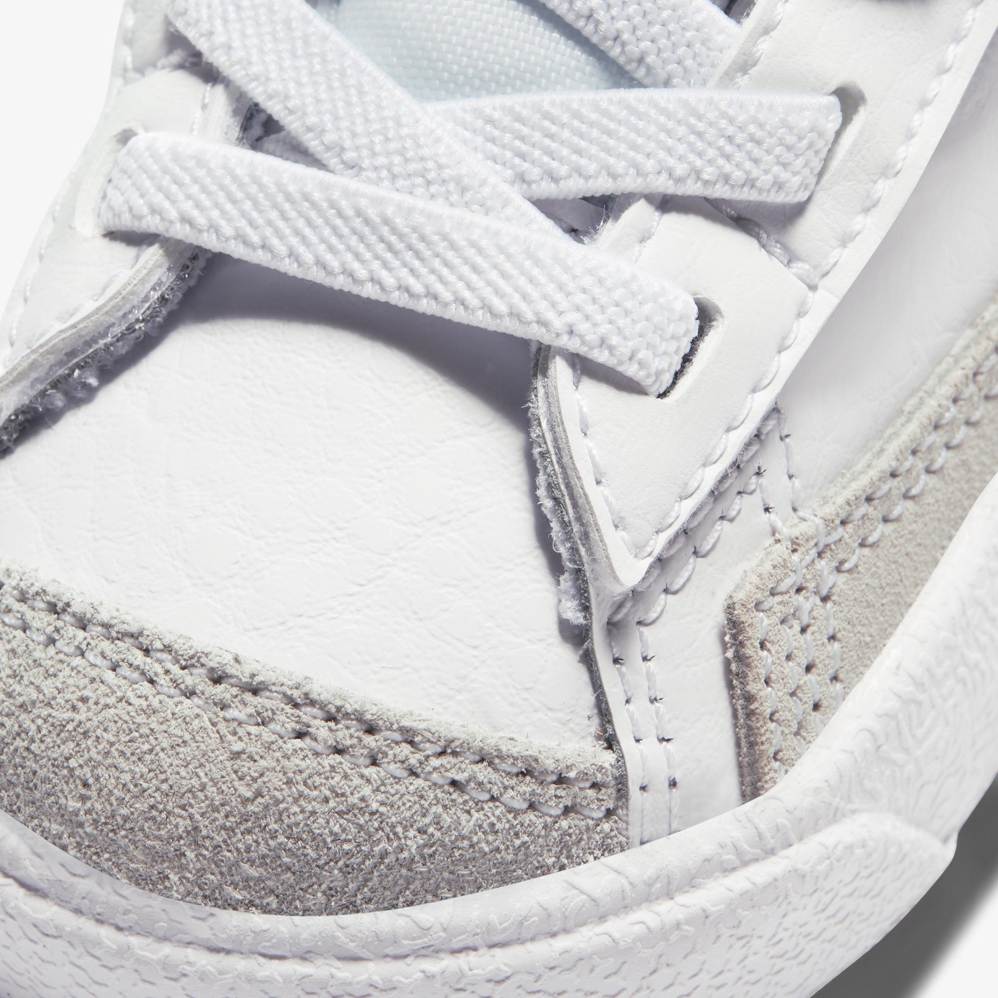 Nike Blazer Mid '77 Bebek Beyaz Spor Ayakkabı