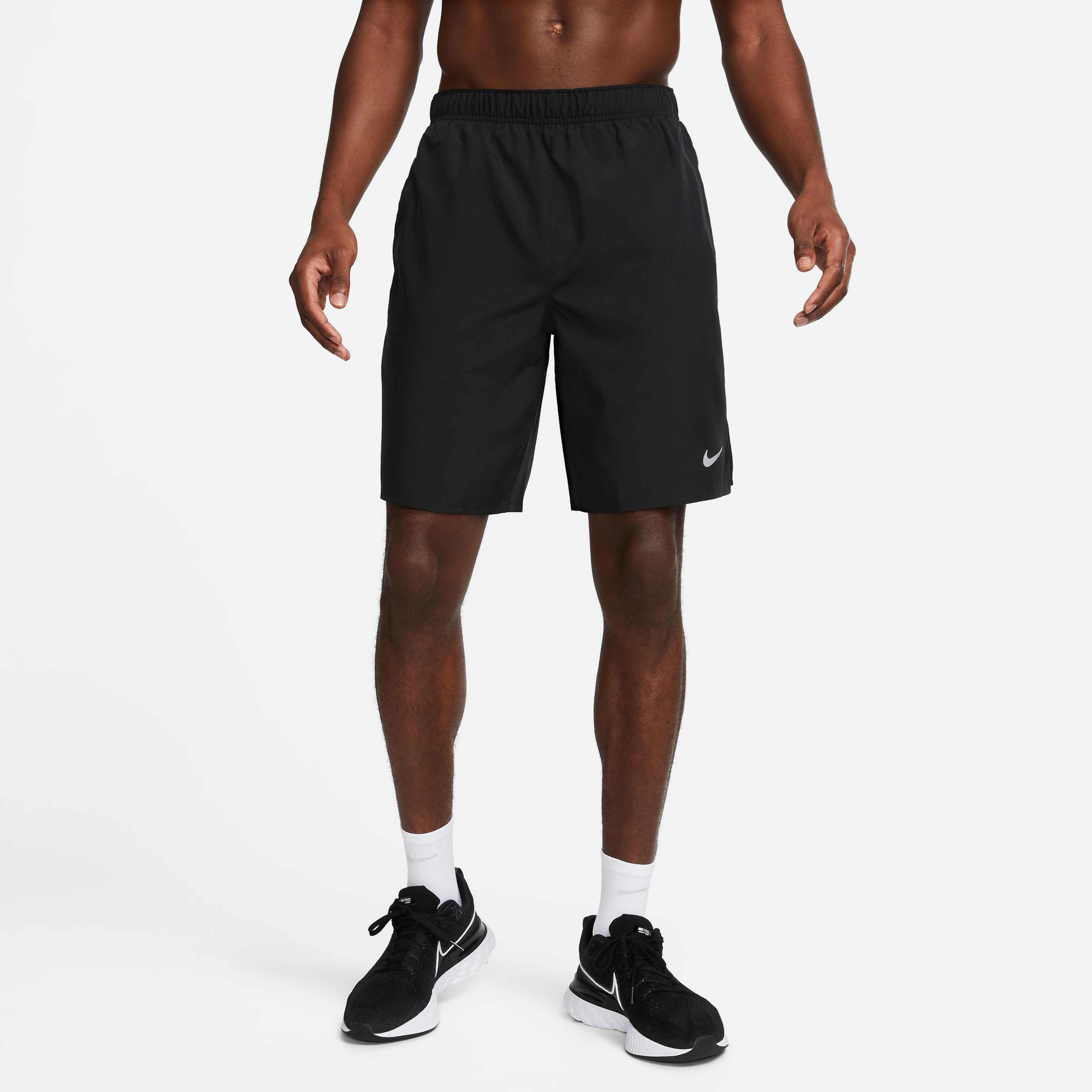 Nike Dri-FIT Challenger Erkek Siyah Şort