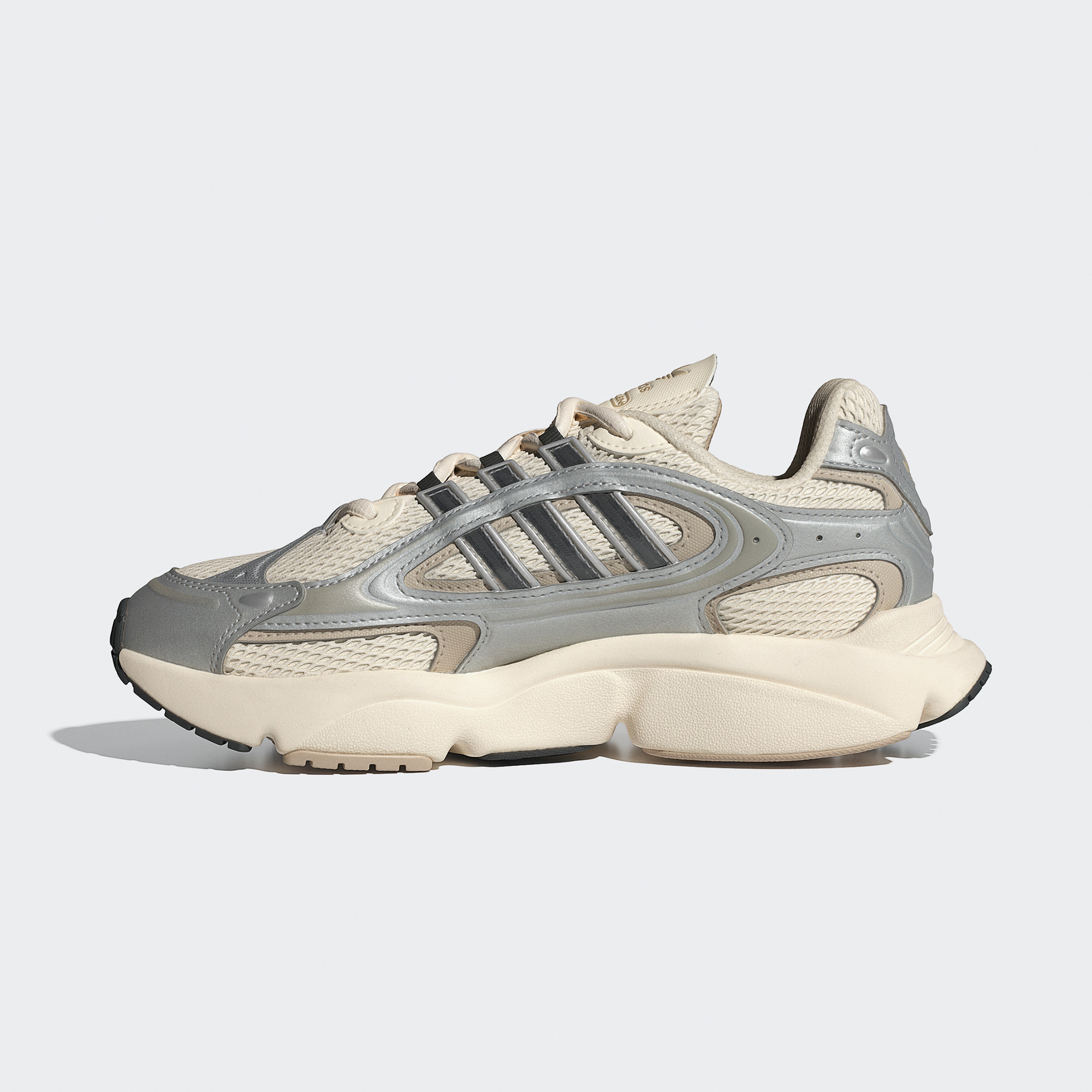 adidas Originals Ozmillen 2000 Running Kadın Beyaz Spor Ayakkabı