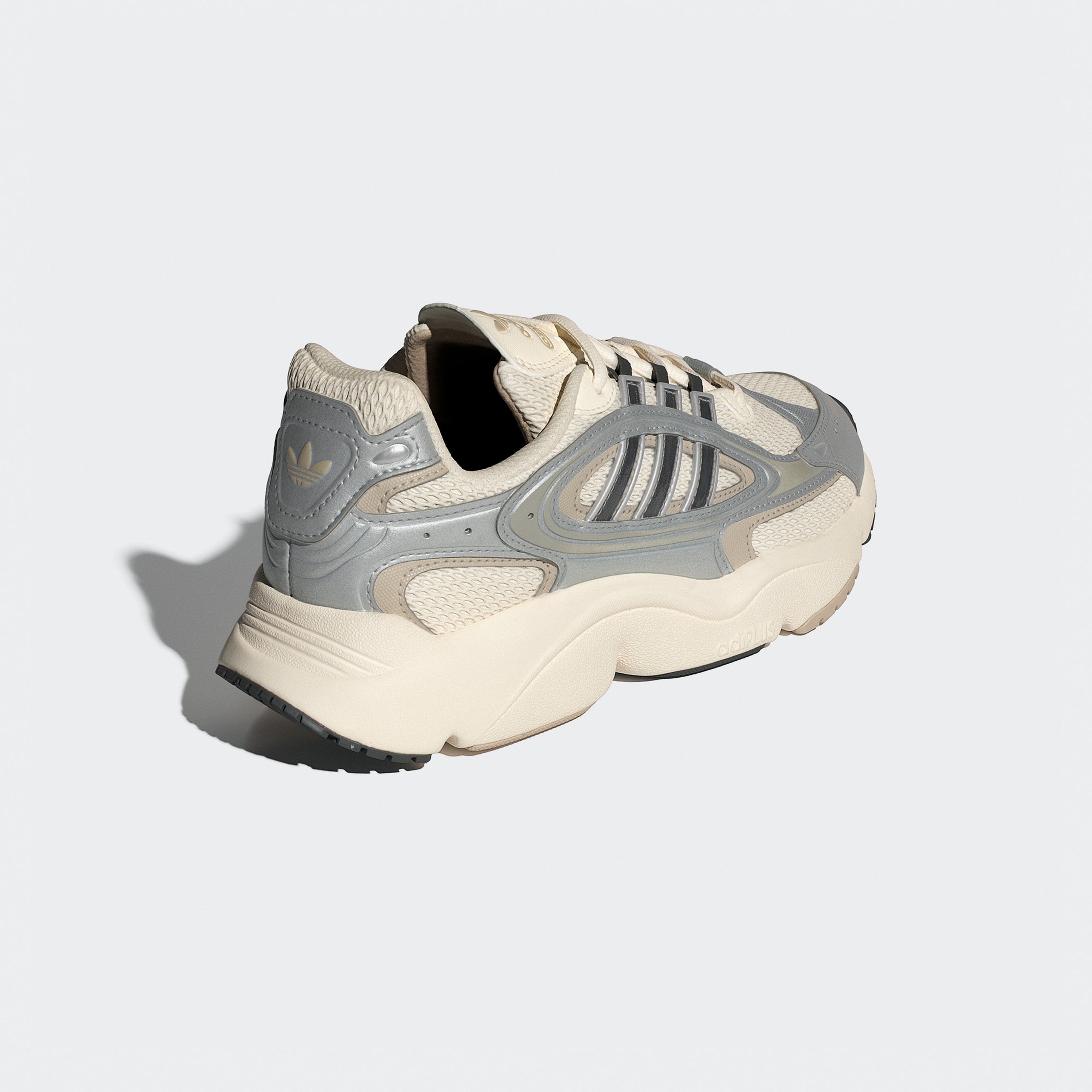 adidas Originals Ozmillen 2000 Running Kadın Beyaz Spor Ayakkabı