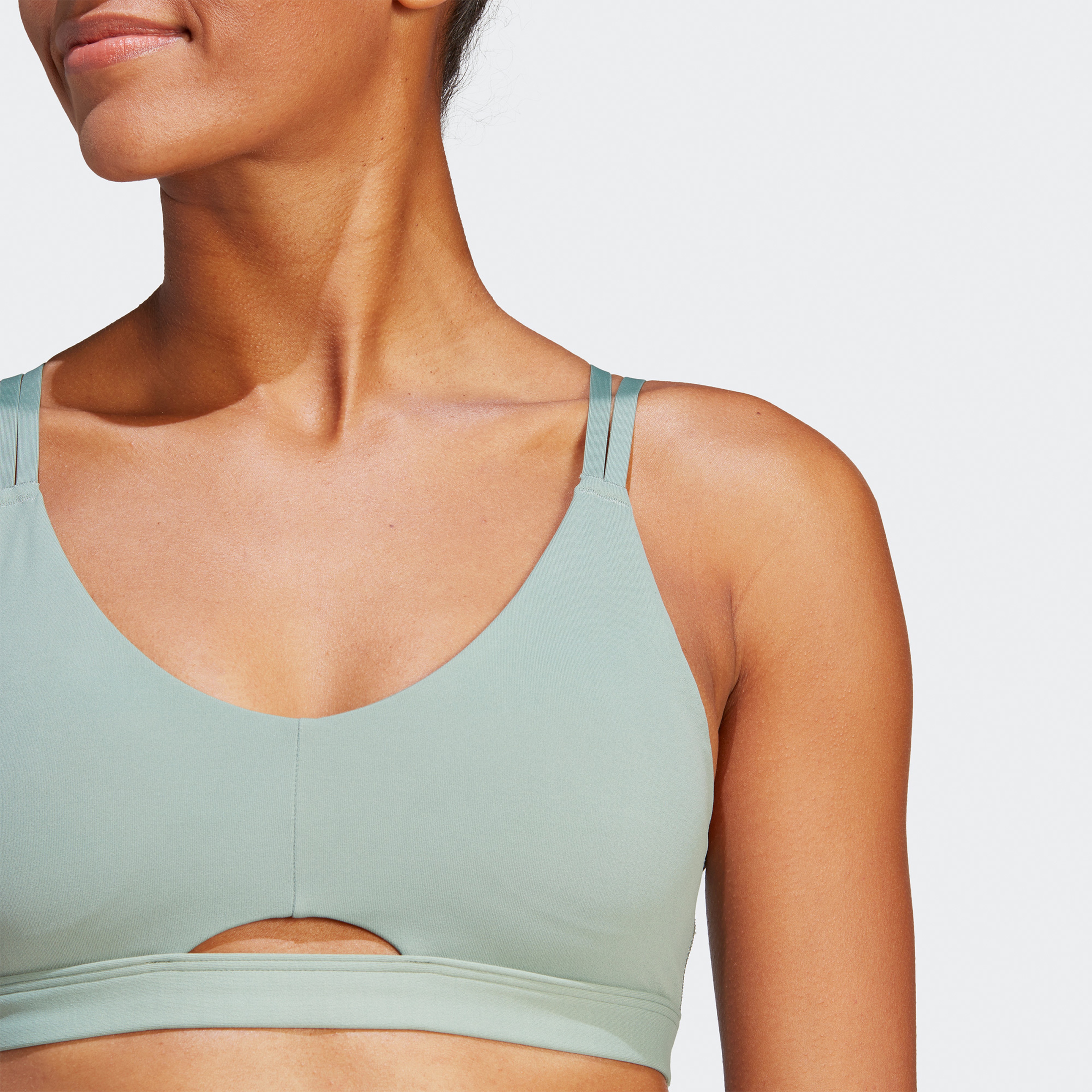 adidas Yoga Studio Luxe Light-Support Kadın Yeşil Bra