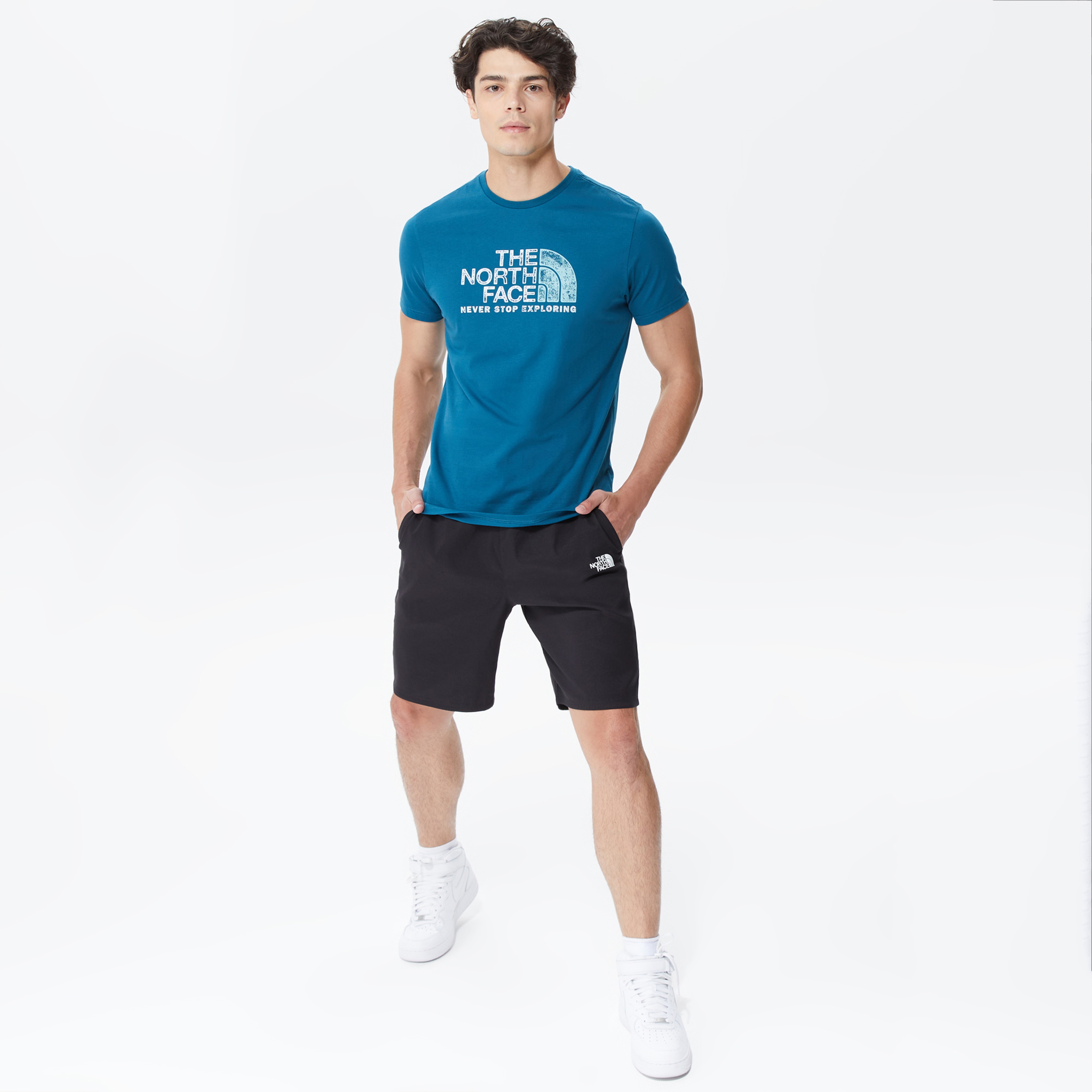 The North Face Travel Erkek Siyah Şort