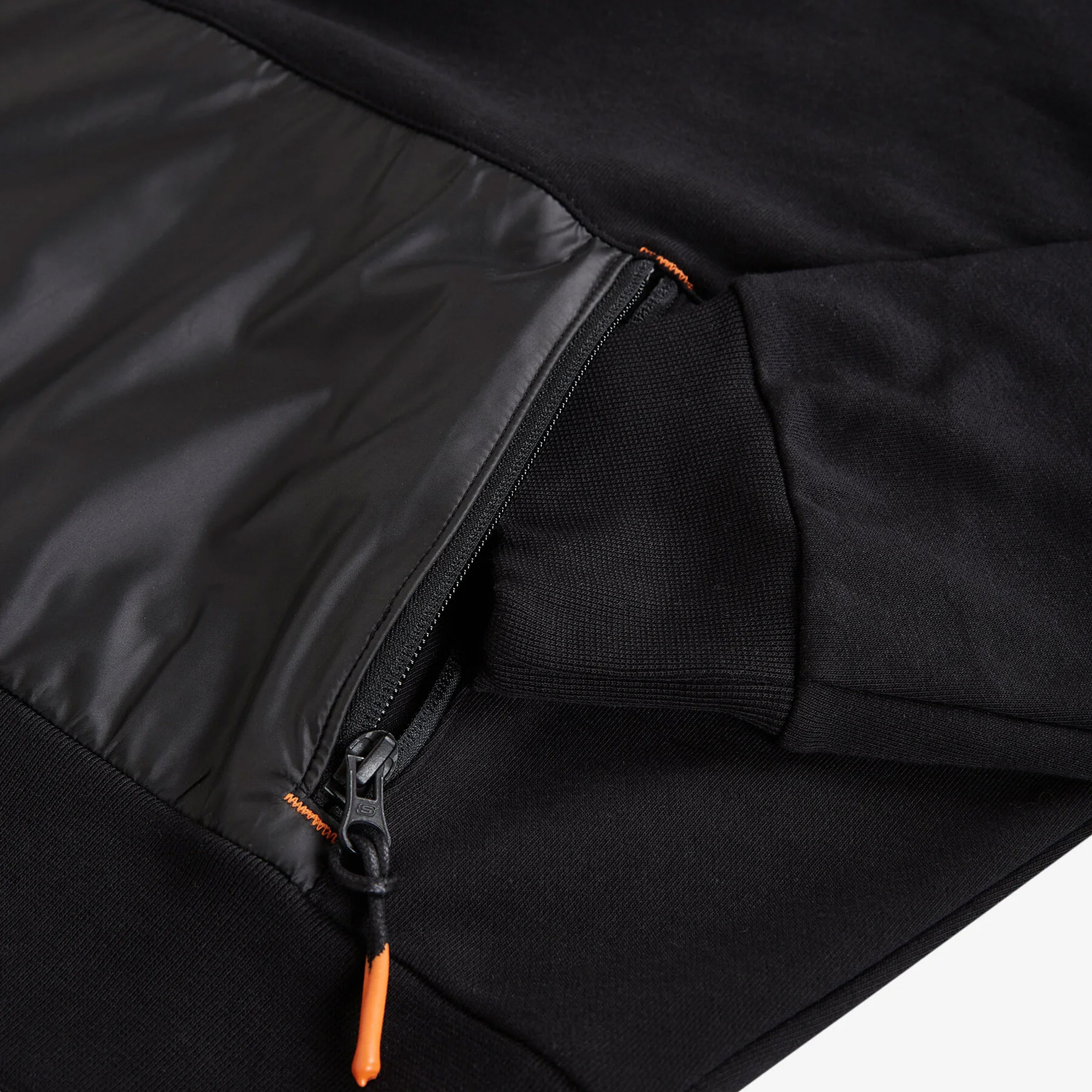 Skechers Fleece Fabric Block Crew Neck Kadın Siyah Sweatshirt